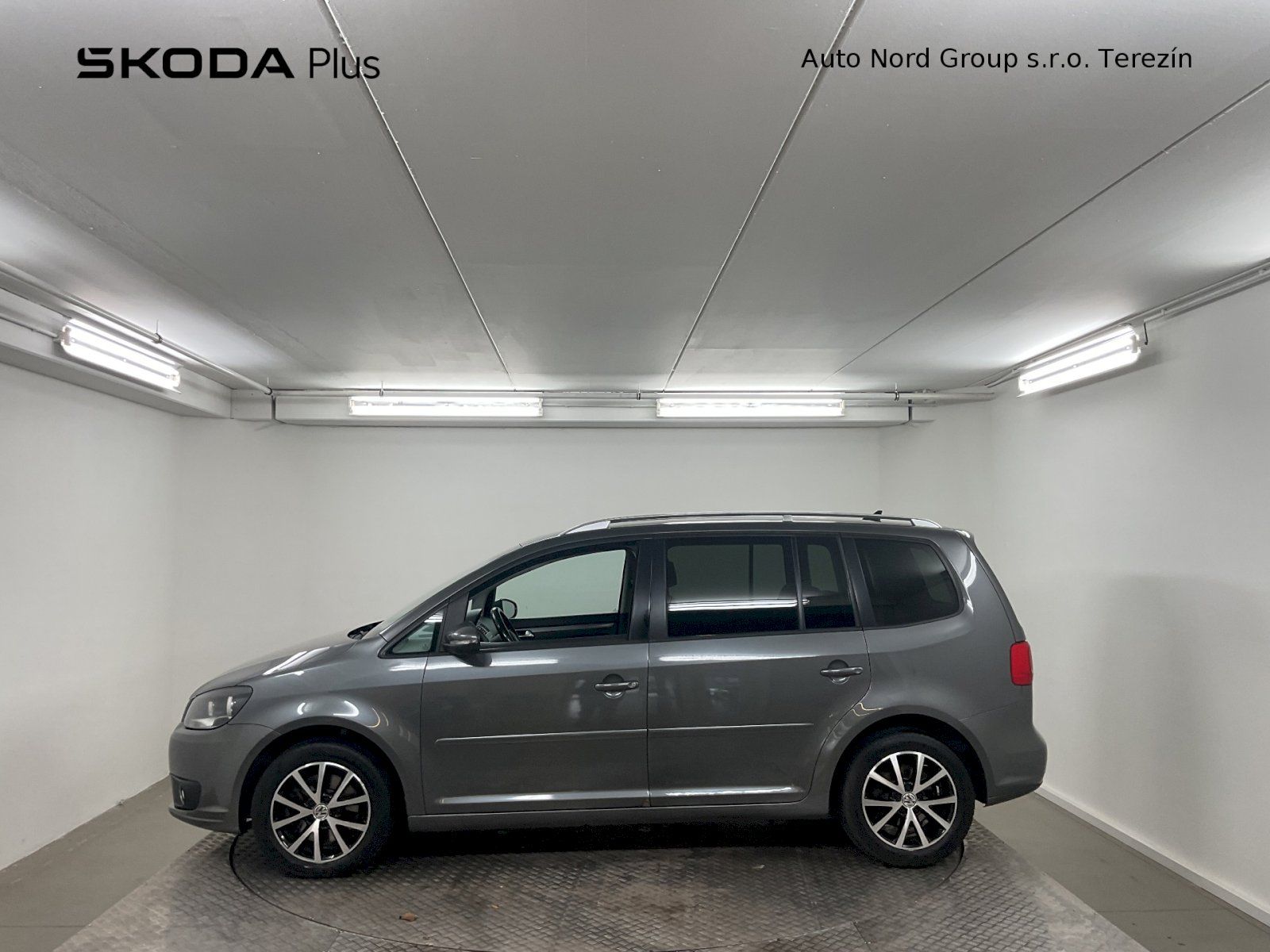 Volkswagen Touran, 2.0 TDI DPF Comfortline - fotka 3