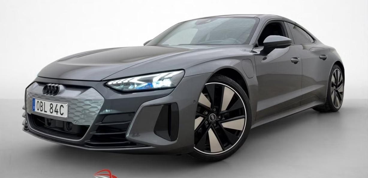 Audi e-tron GT, Q 360k HuD Vzduch Pano Matrix