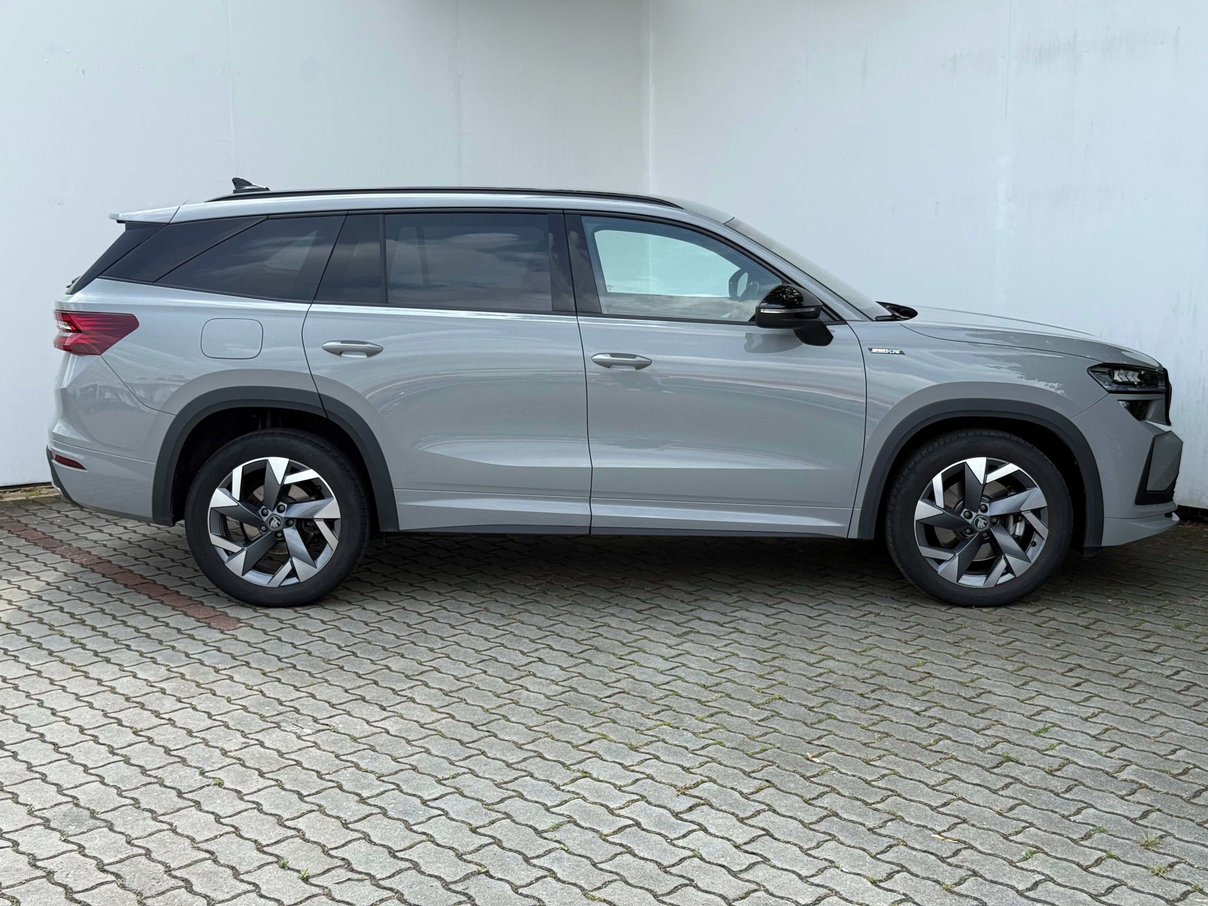 Škoda Kodiaq, 2,0 TDI / 142 kW 4x4 SportLine - fotka 4