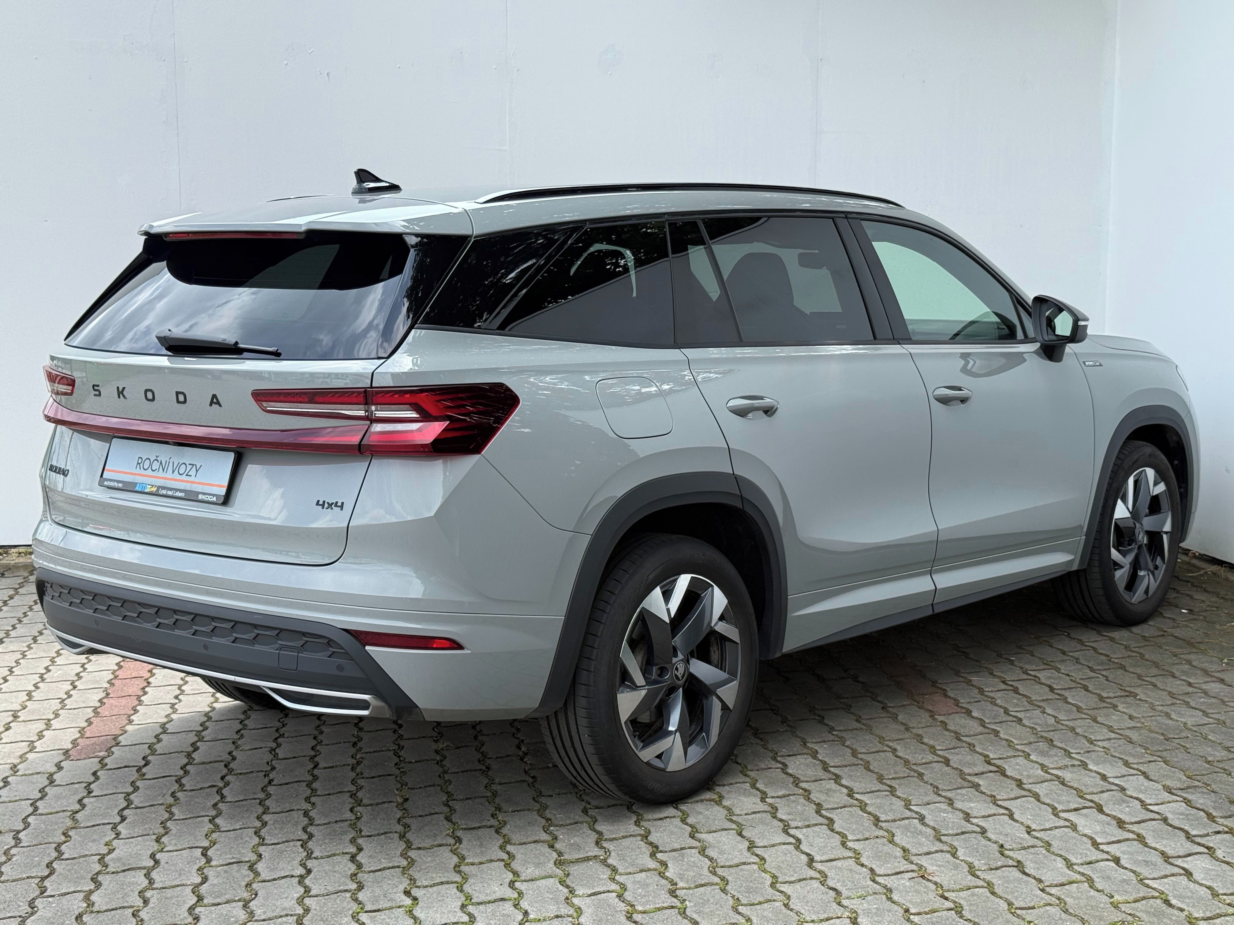 Škoda Kodiaq, 2,0 TDI / 142 kW 4x4 SportLine - fotka 5