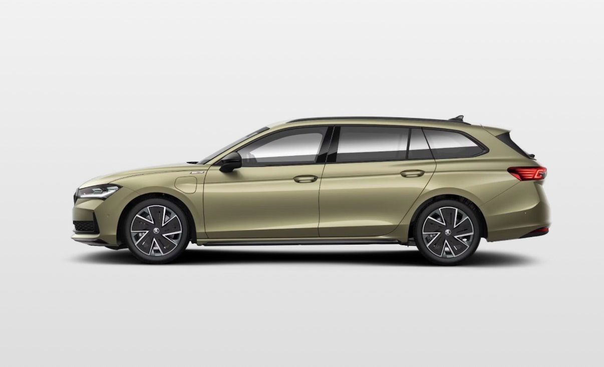 Škoda Superb, Sportline 1,5 TSI iV 150 kW - fotka 3