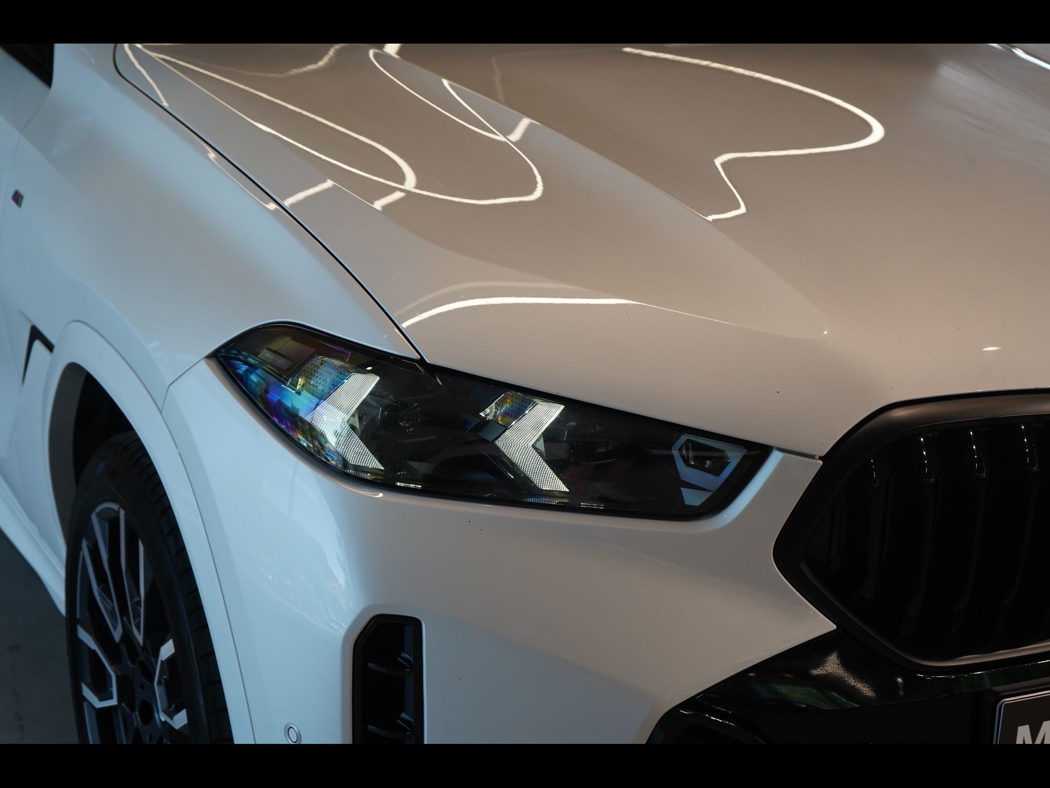 BMW X6, 40d xDrive, Bowers, Tažné - fotka 5