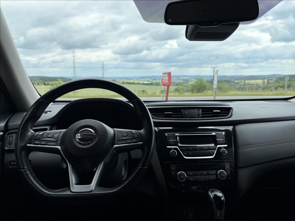 Nissan X-Trail, 2,0 Xtronic 4x4 Acenta - fotka 5