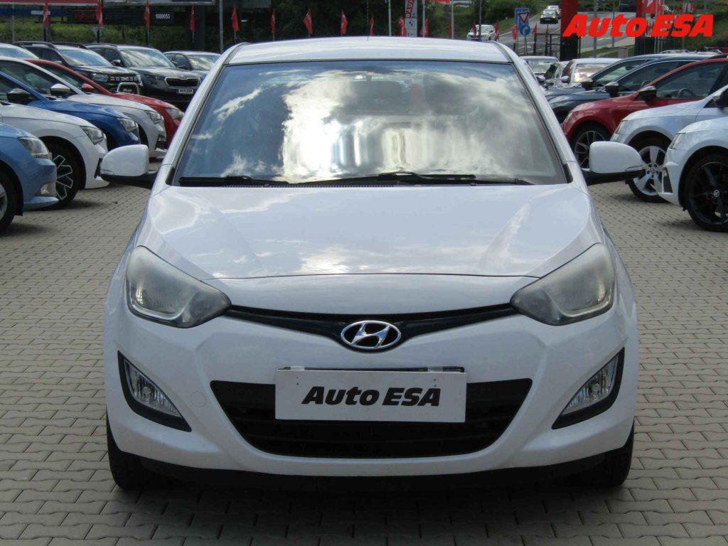 Hyundai i20, 1.2i - fotka 2