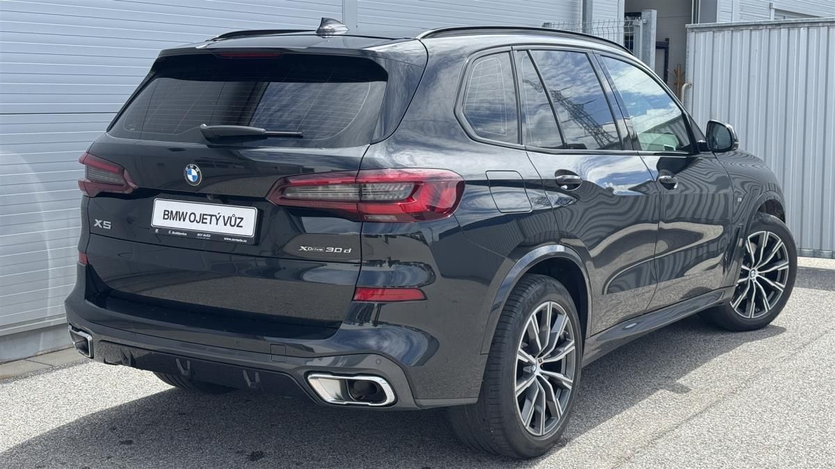 BMW X5, xDrive30d Mpaket ČR DPH - fotka 2