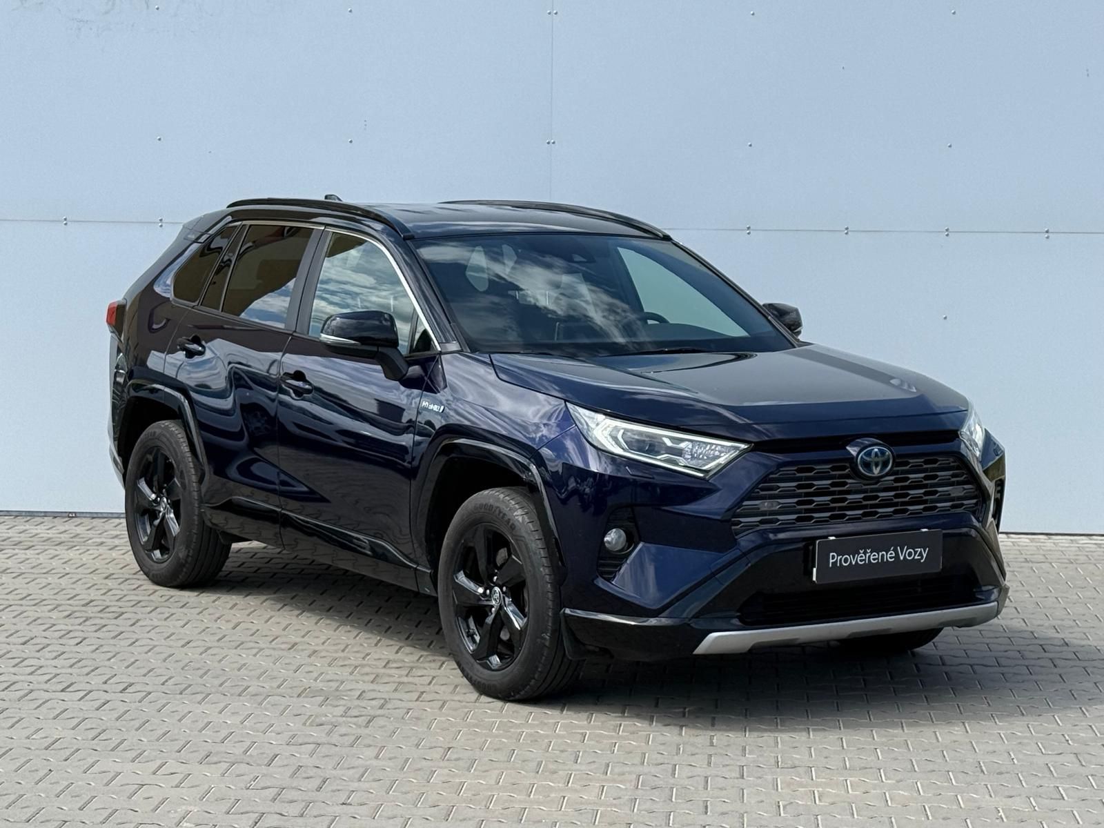 Toyota Rav4, 2.5 HSD e-CVT AWD Selection - fotka 6
