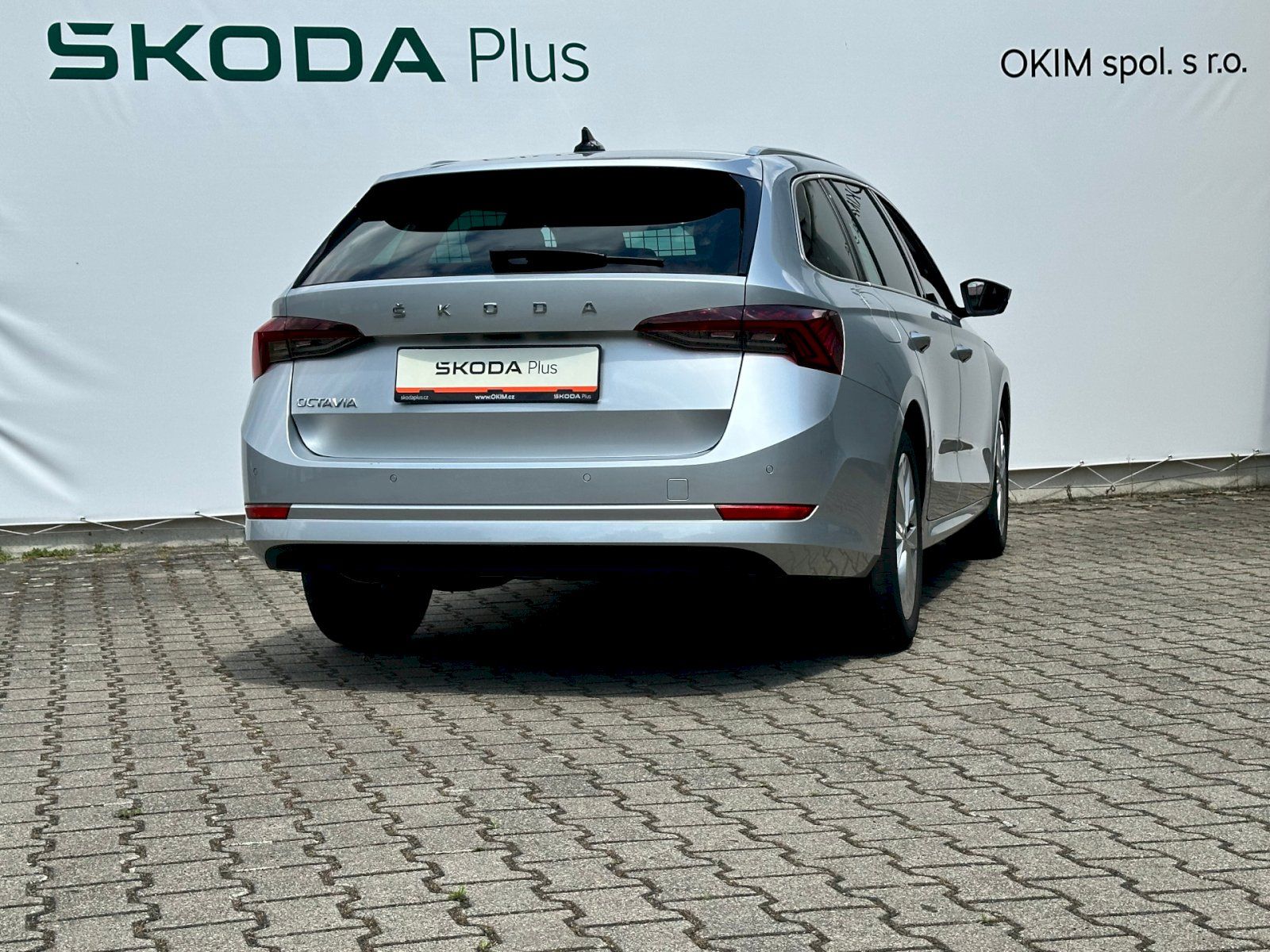 Škoda Octavia, 2.0 TDI 110kW Style Combi - fotka 2