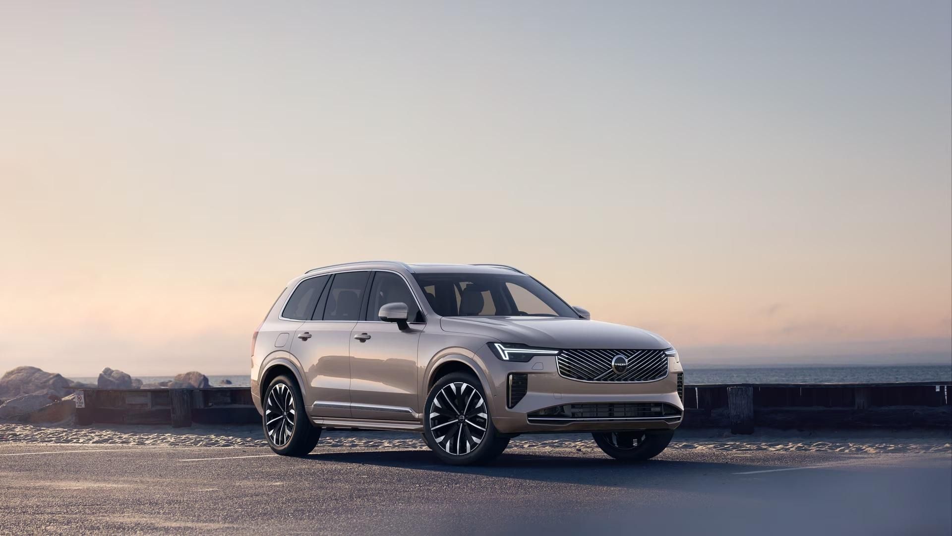 Volvo XC90, T8 AWD RECHARGE BRIGHT ULTRA 7 - fotka 2