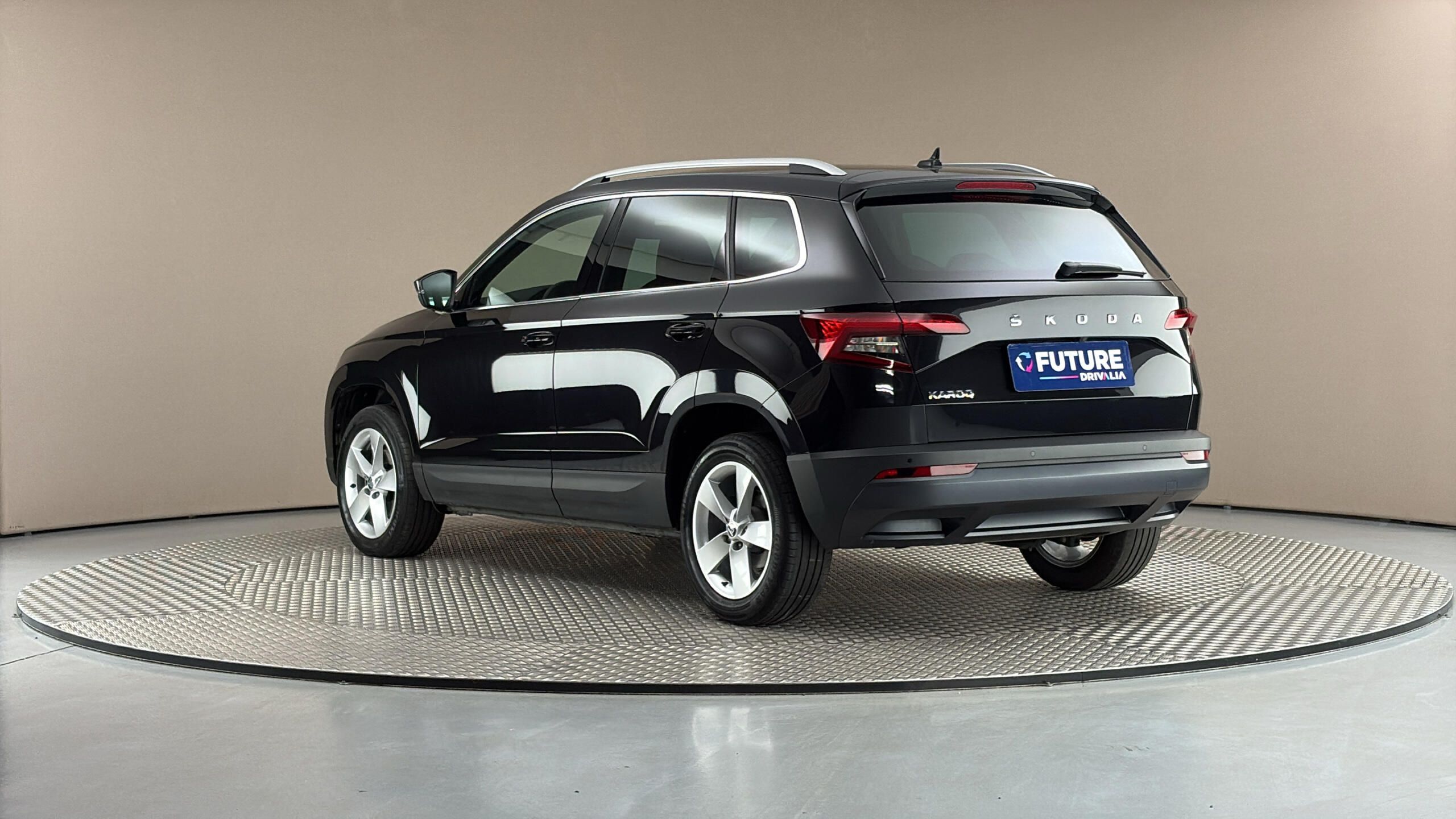 Škoda Karoq, 2.0 TDI DSG Style - fotka 2