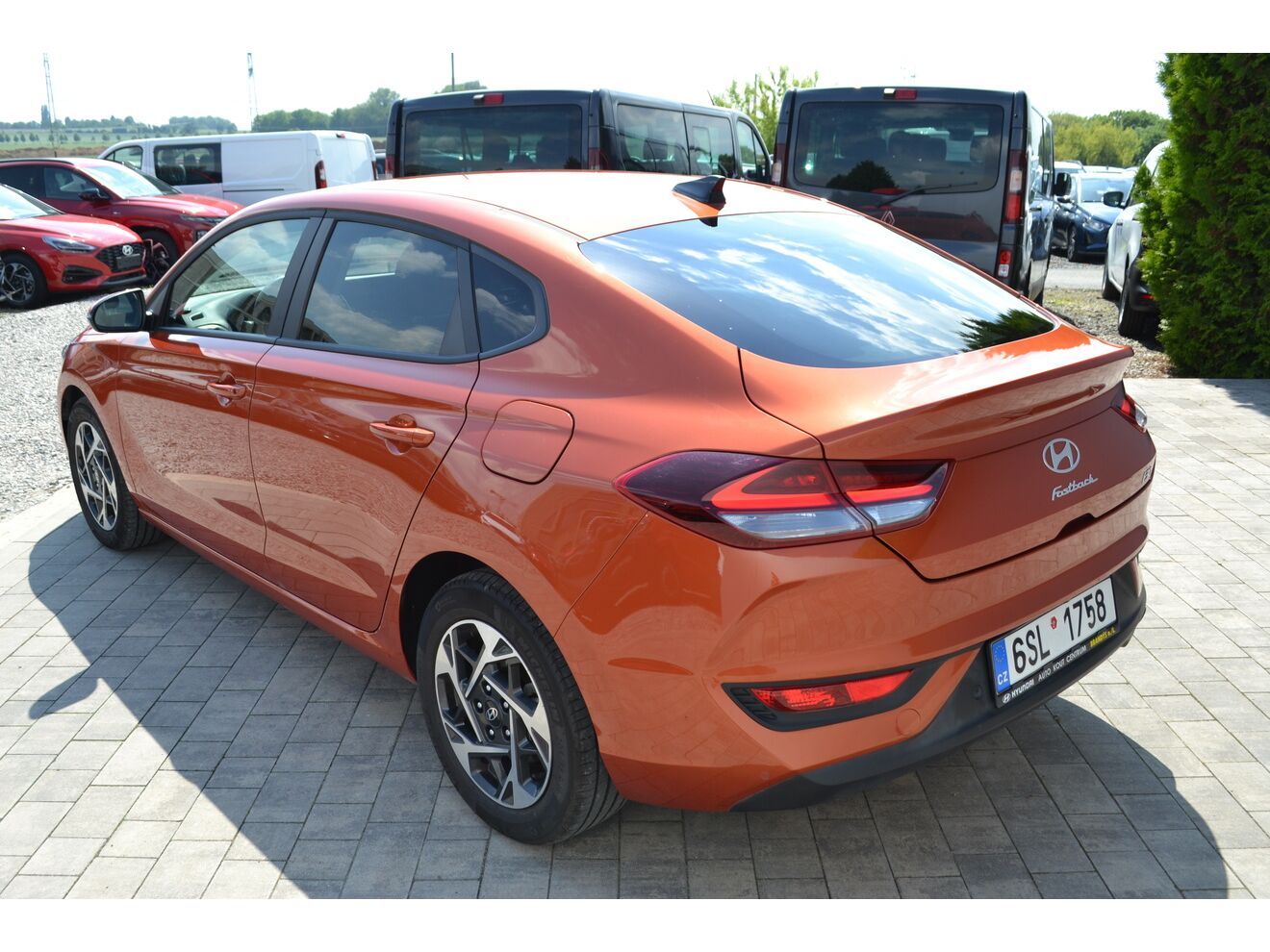 Hyundai i30, FB FL 1,0T- GDI FAMILY NAVI - fotka 3