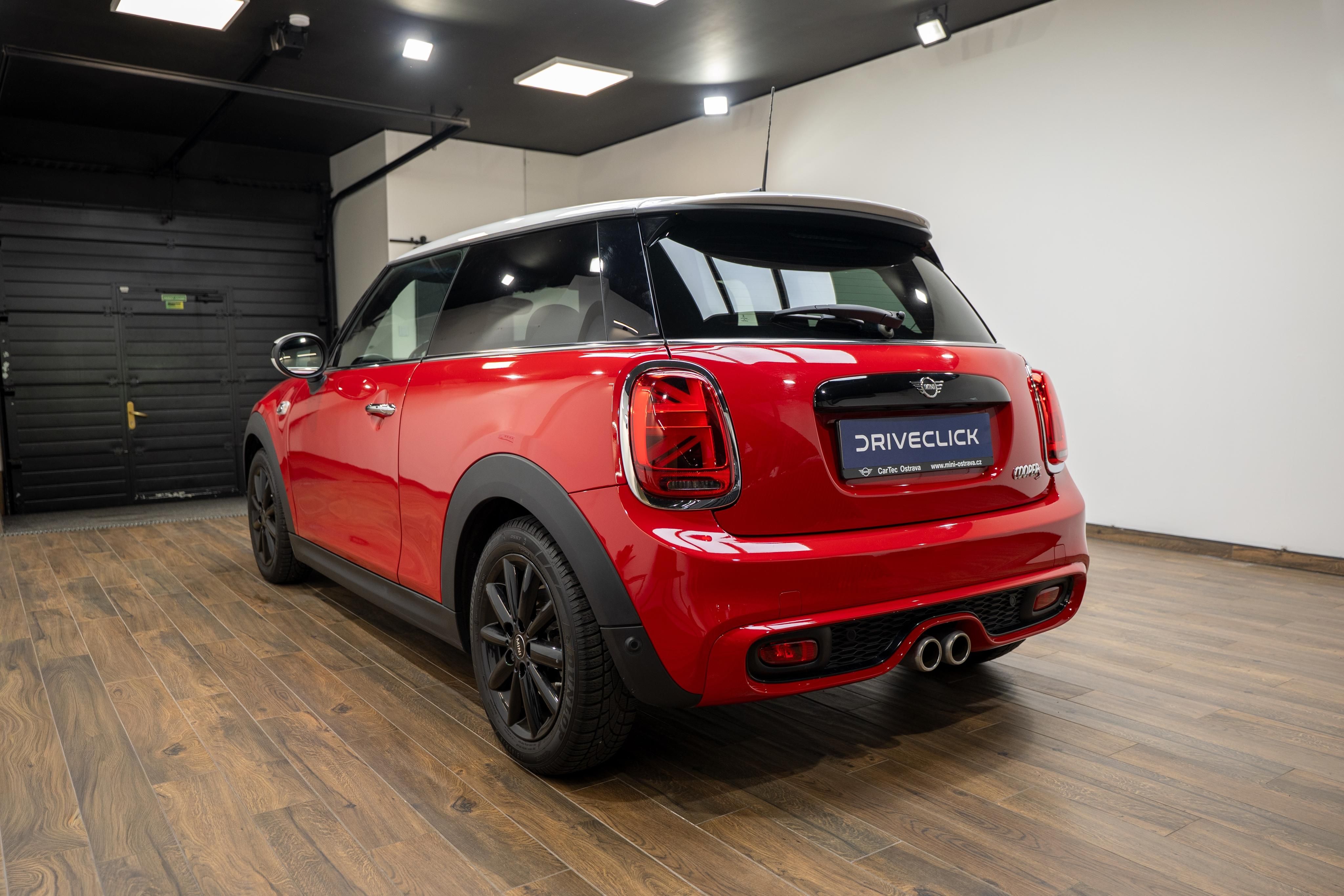 Mini Cooper S, 2.0 141 kW - fotka 6