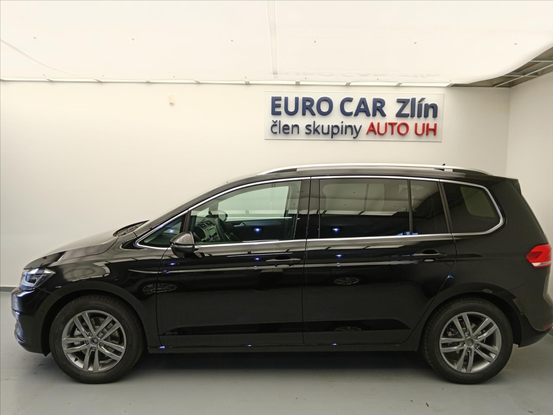 Volkswagen Touran, 1,5 People TSI 110kW - fotka 5