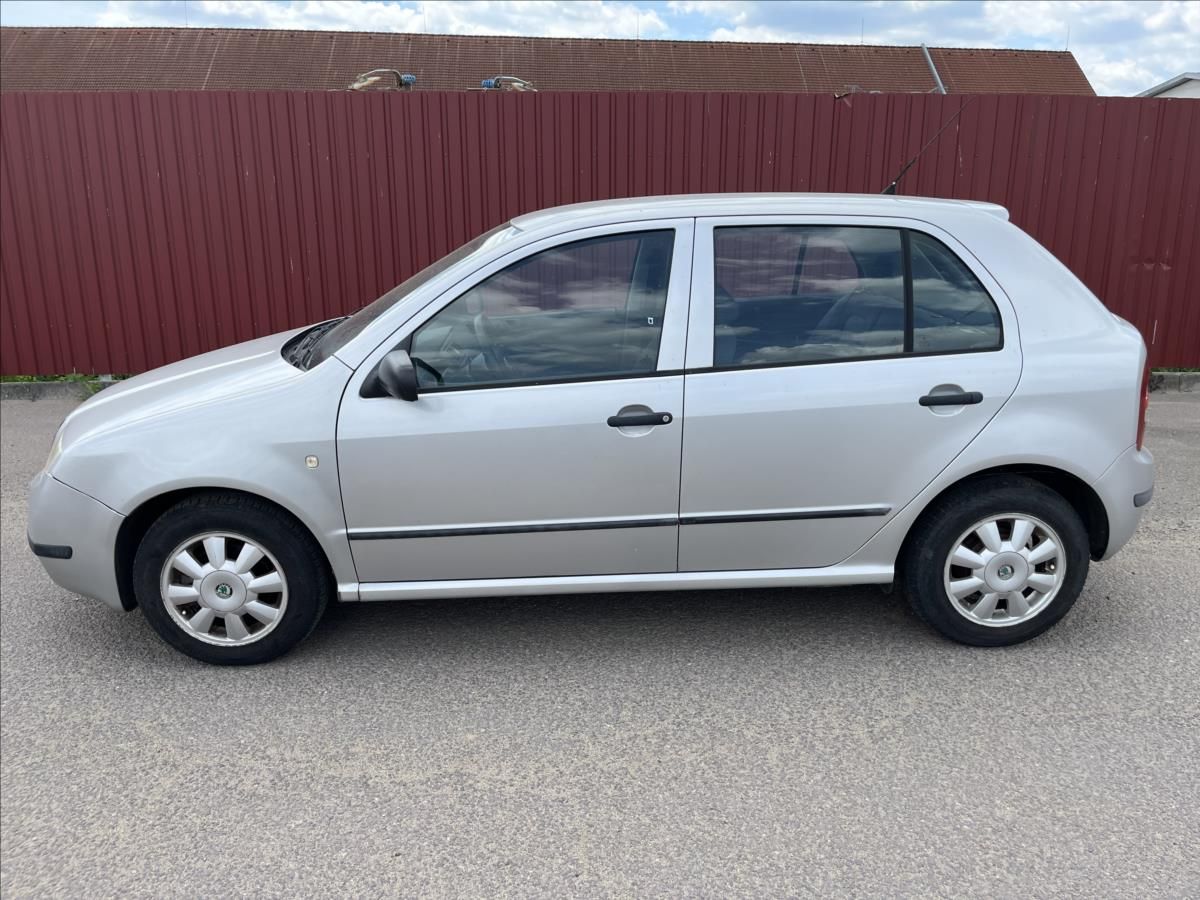 Škoda Fabia, 1,4 MPi ALU STK 5/2028 - fotka 4