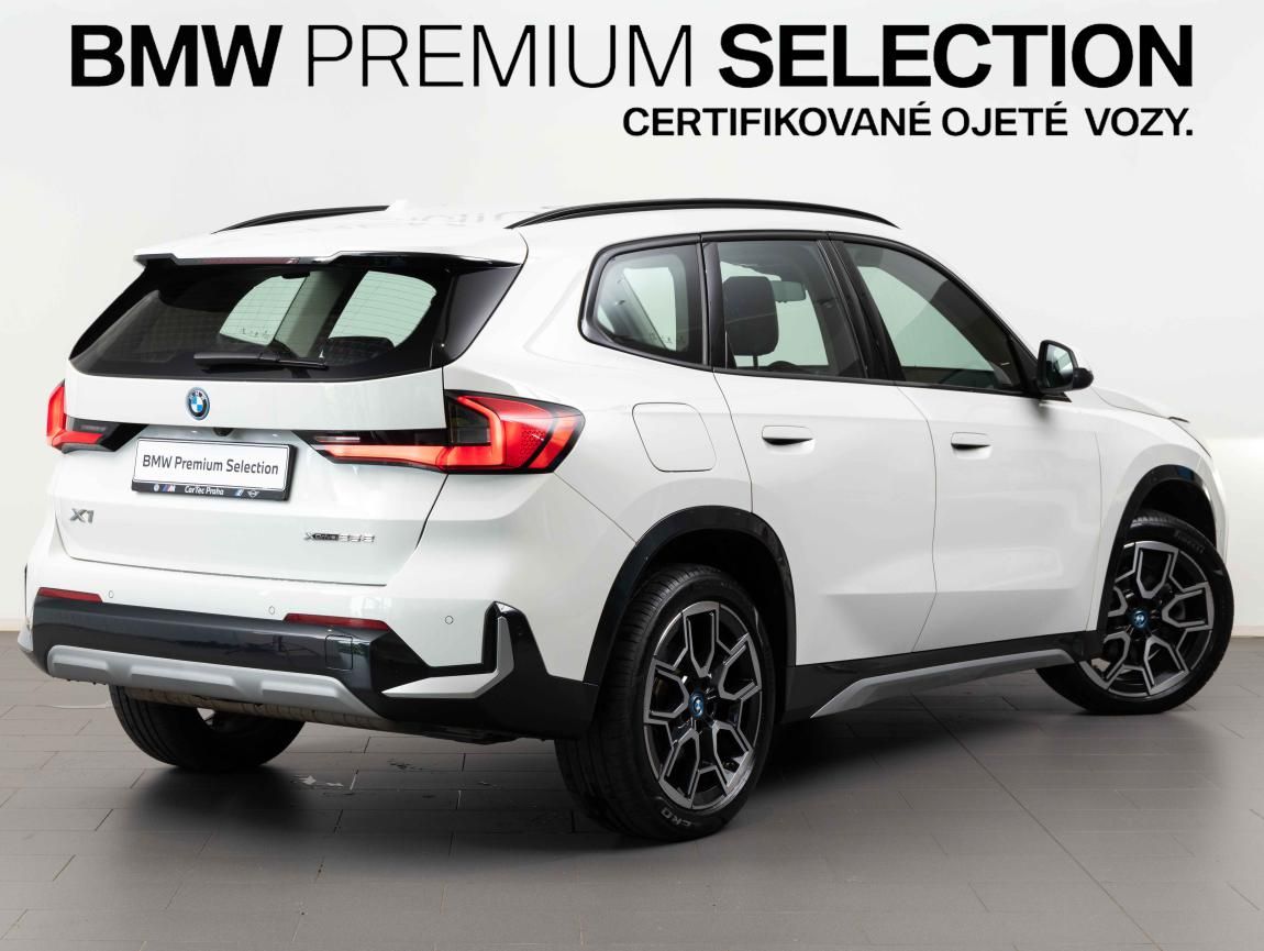 BMW X1, xDrive25e - fotka 5