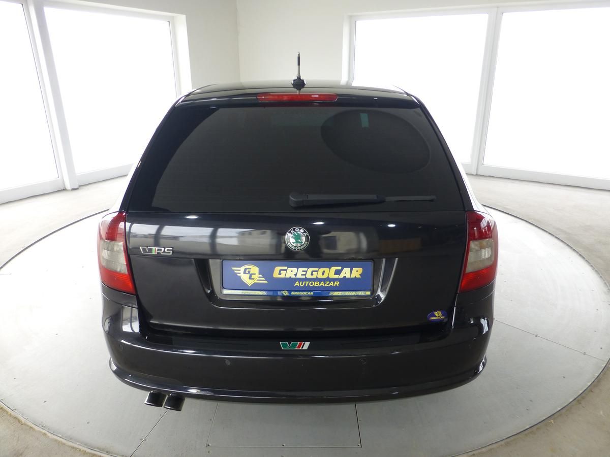 Škoda Octavia, 2,0TDI-125KW*ALU*VYHŘ.SED***RS - fotka 6