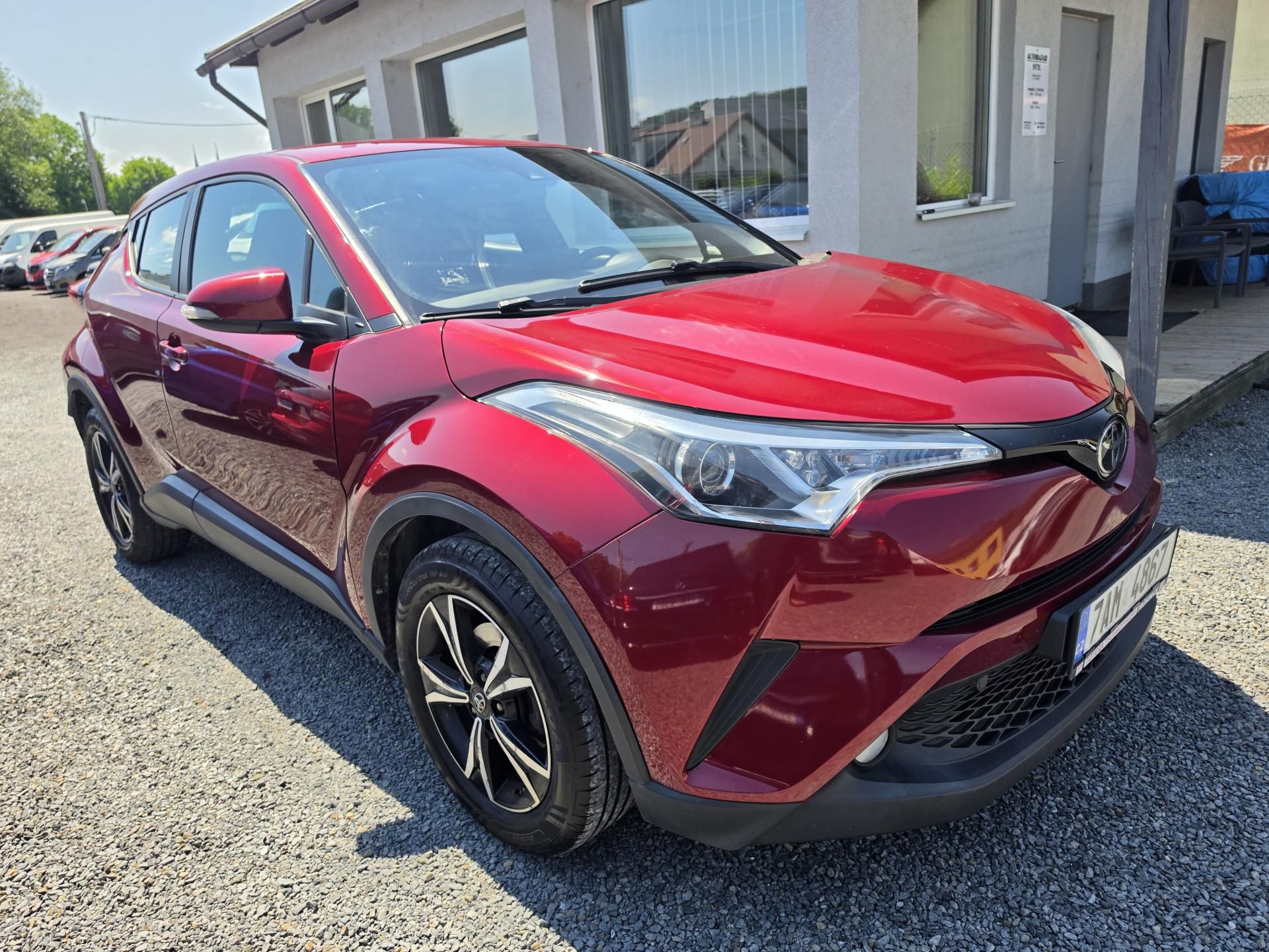 Toyota C-HR, 1.2 T Navigace Park Senzor