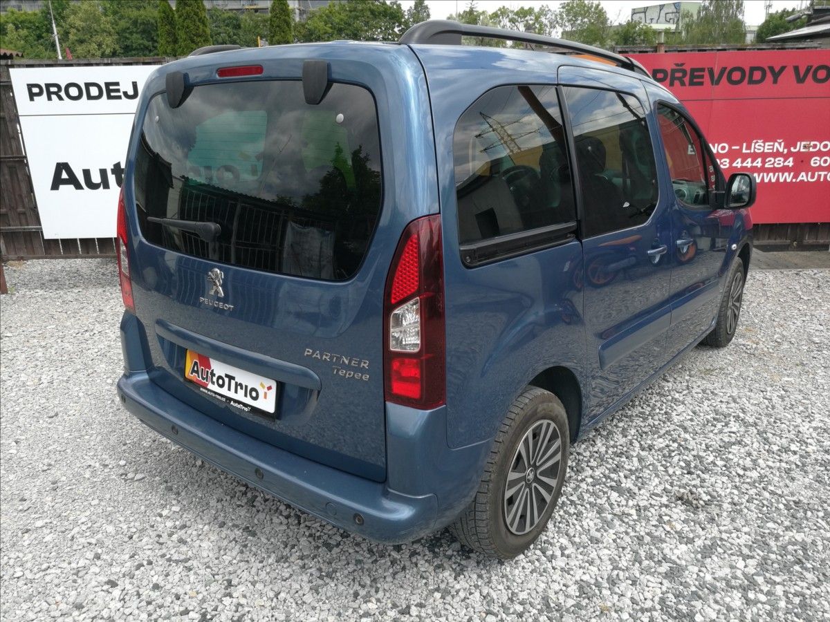 Peugeot Partner, 1,6 HDi 5 míst - fotka 3