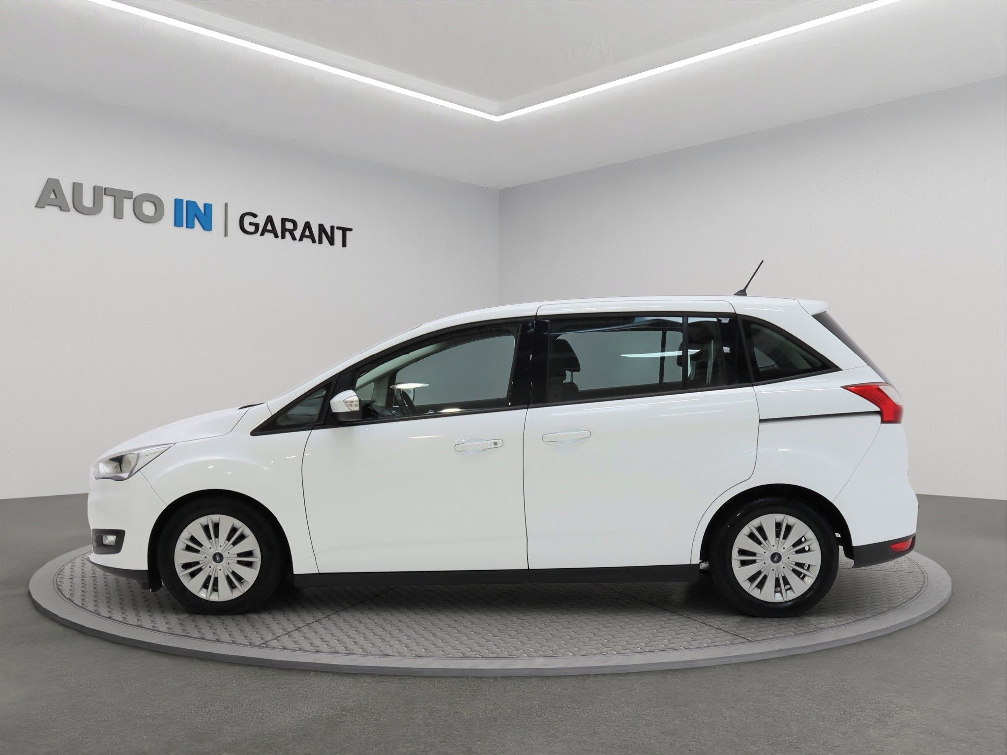 Ford Grand C-MAX, 1.maj.ČR,92kW,tažné,záruka,ser - fotka 3