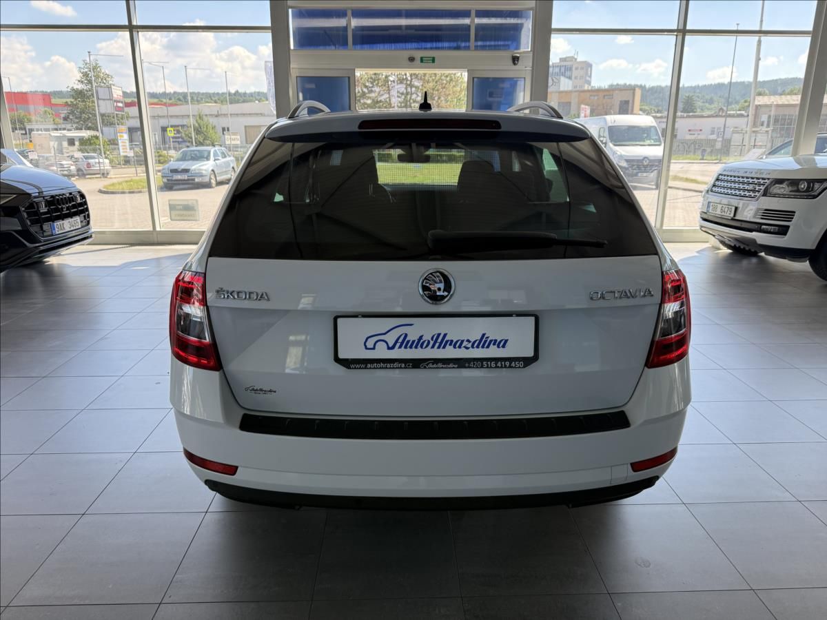 Škoda Octavia, 2,0   TDI 110kW,DSG,SOLEIL,1.M - fotka 5