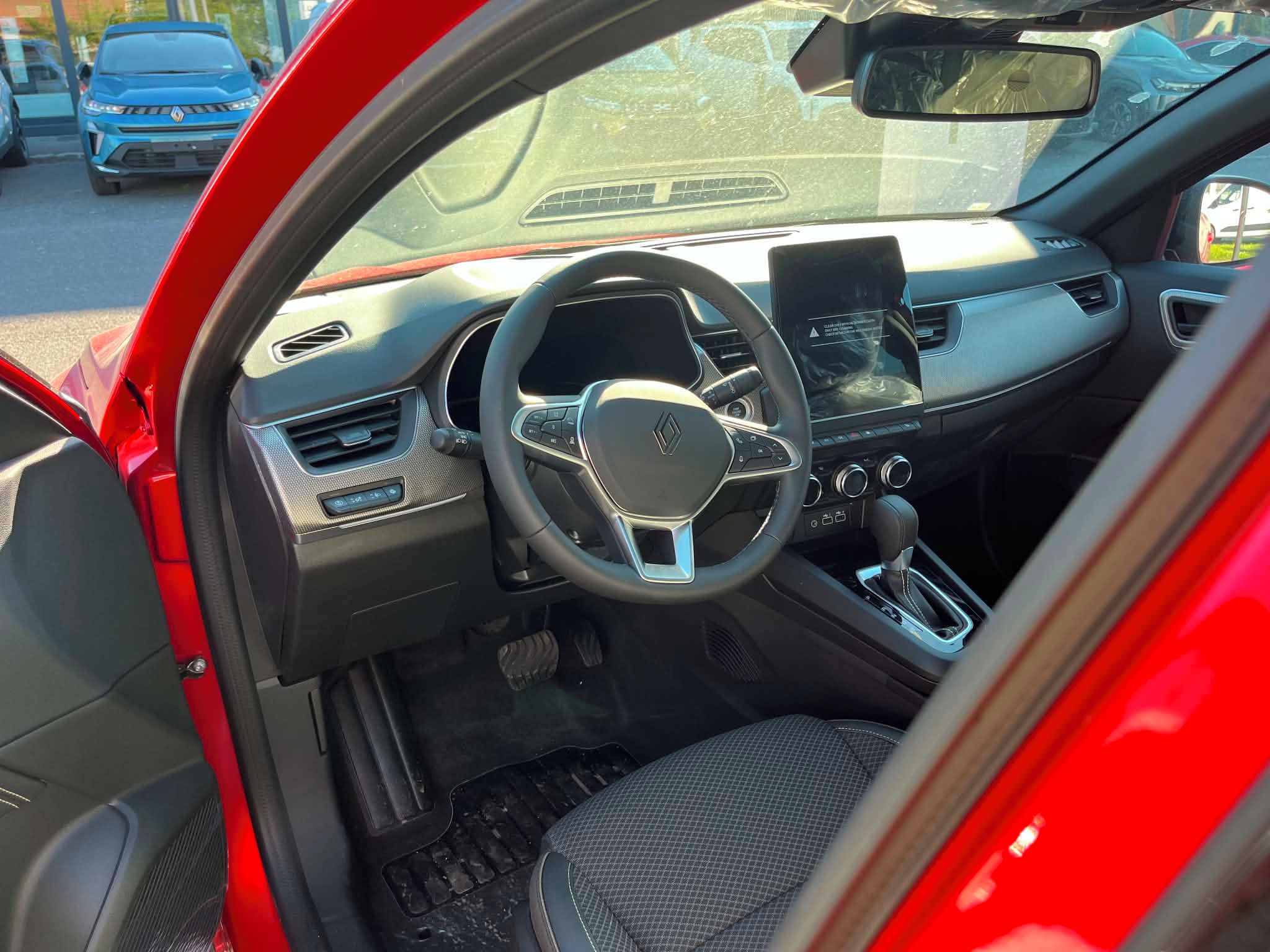 Renault Arkana, Výprodej skladových vozů - fotka 6