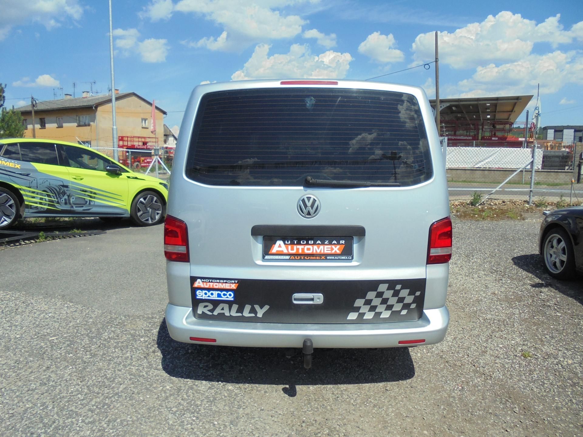 Volkswagen Transporter, 2.0i- 85kW- OBYTNÁ ÚPRAVA - fotka 5