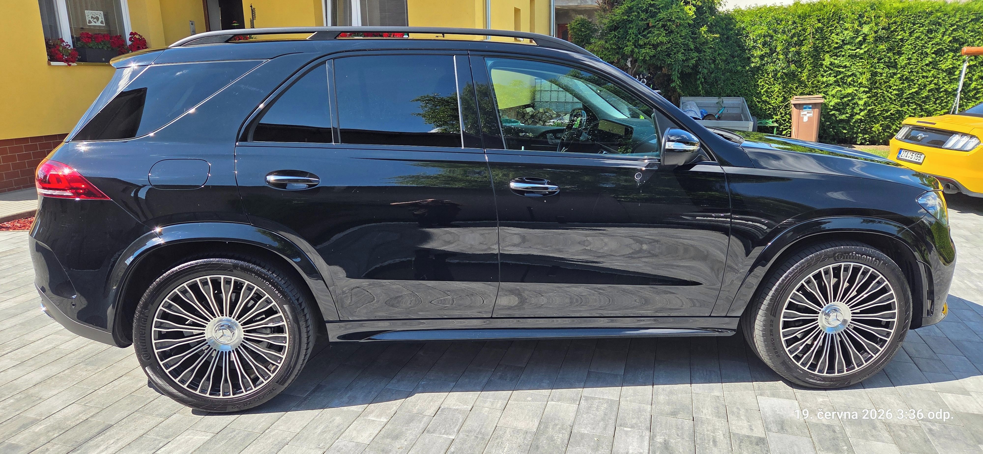 Mercedes-Benz GLE, 350d - fotka 3