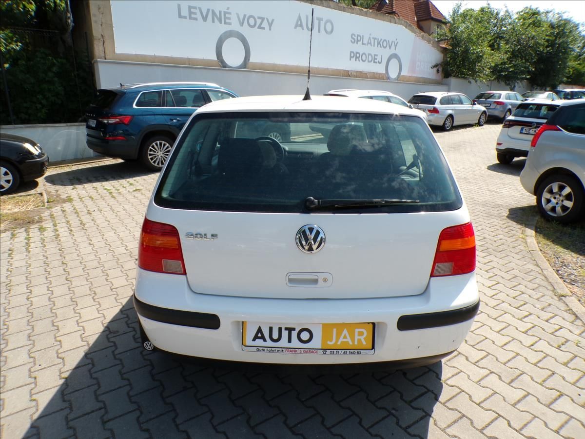 Volkswagen Golf, 1,4 16V  DIGI.KLIMA - fotka 6