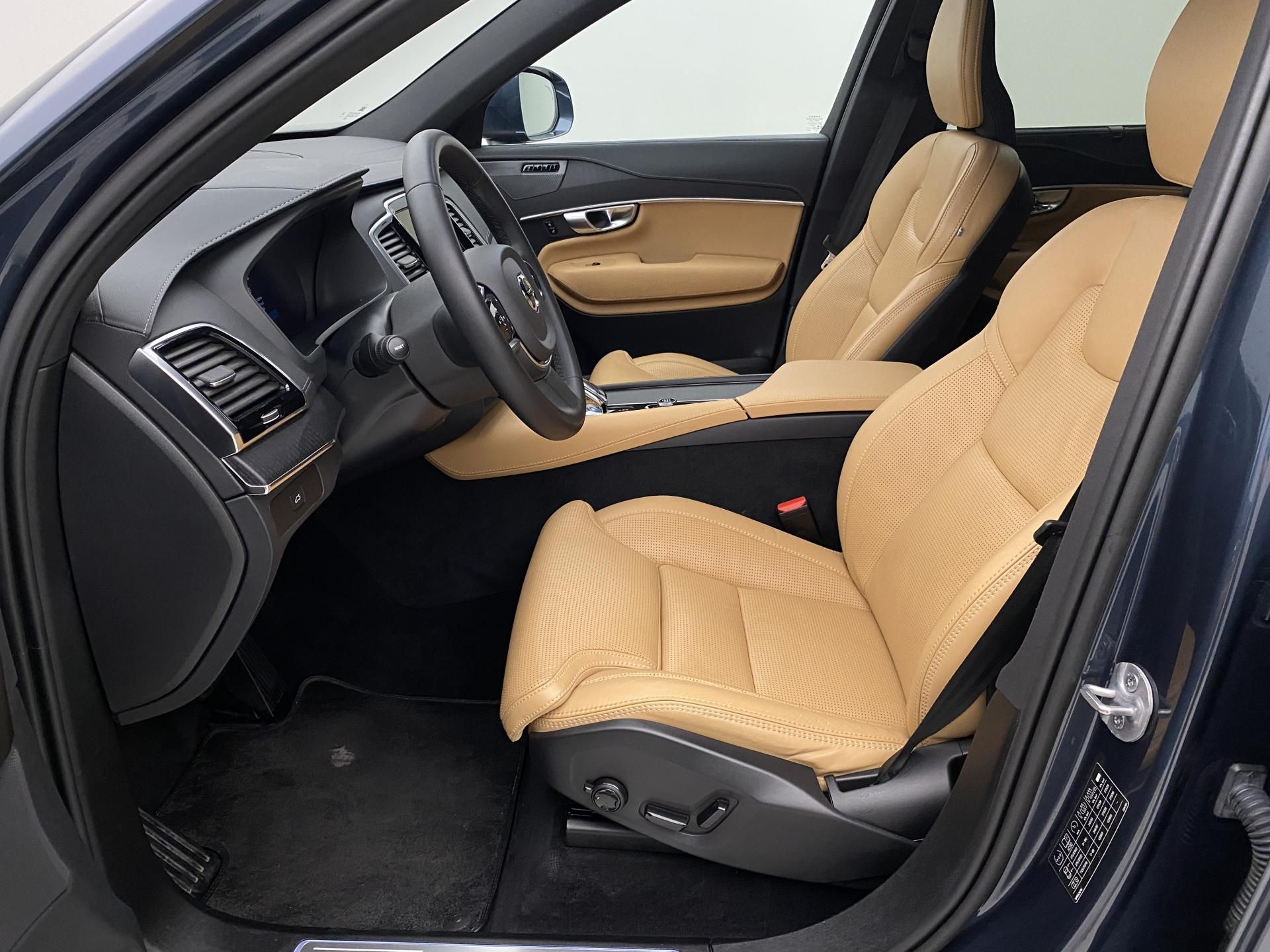 Volvo XC90, B5 AWD BRIGHT PLUS AUT CZ 7m - fotka 3