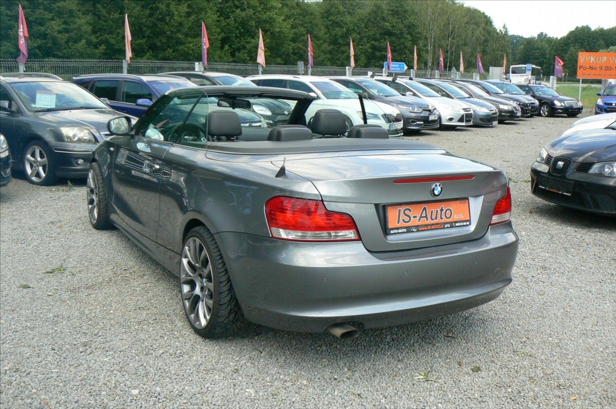 BMW Řada 1, 2,0 118d CABRIO - fotka 5