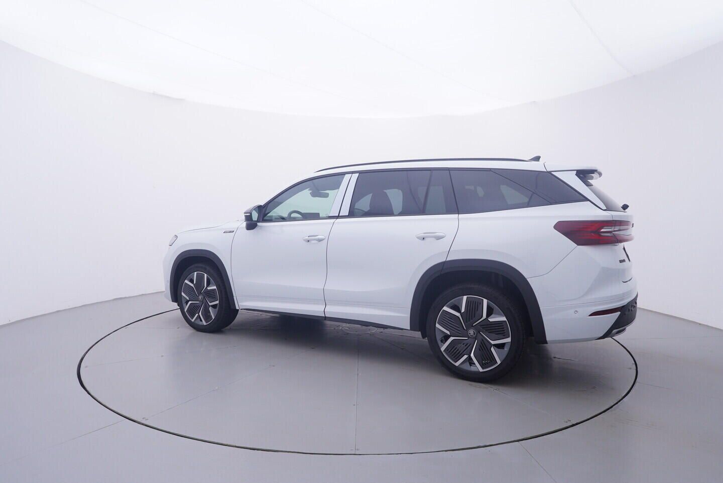 Škoda Kodiaq, Sportline 2,0 TDI 4x4 142 kW - fotka 3