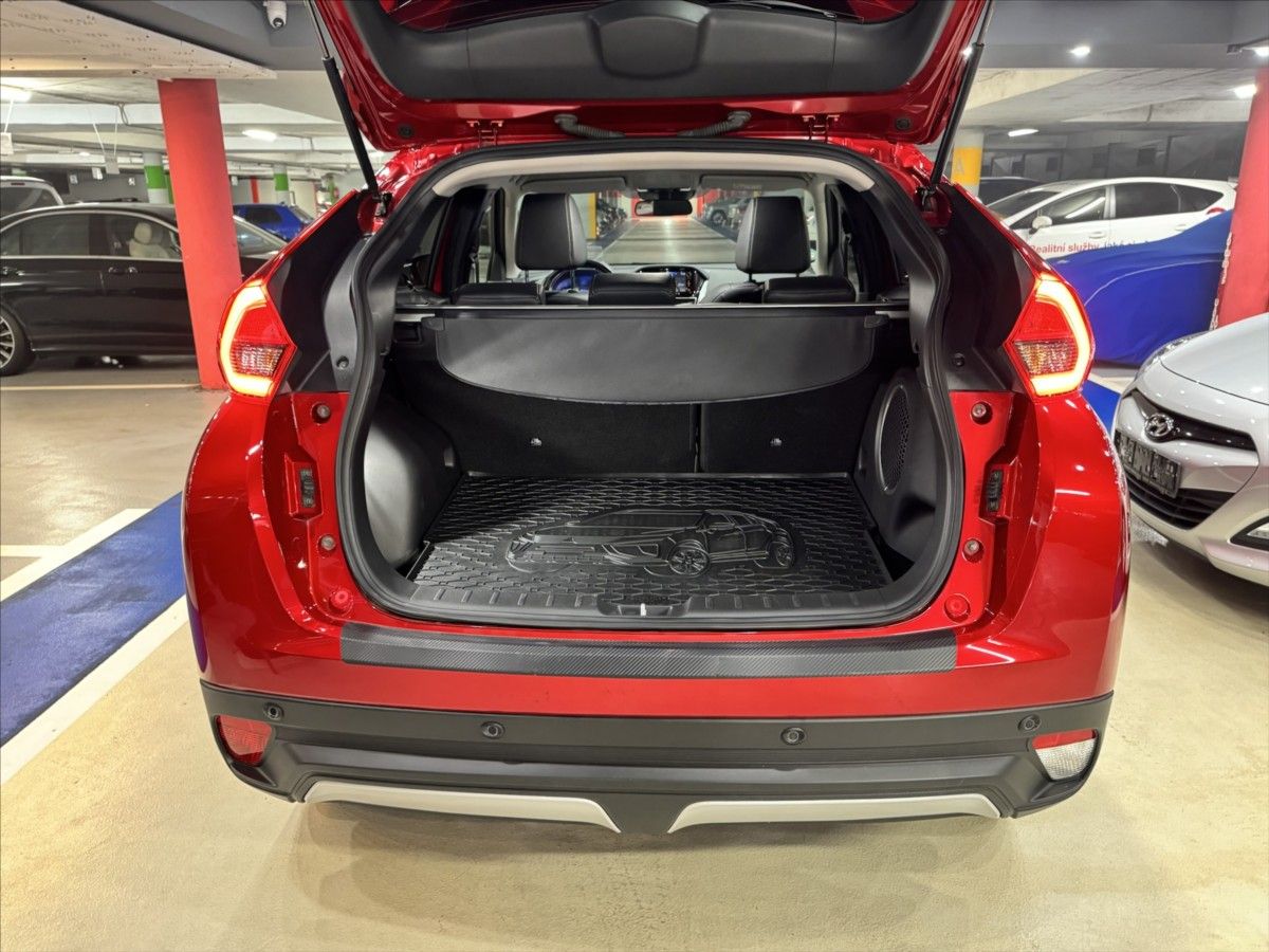 Mitsubishi Eclipse Cross, 1,5 T-MIVEC  Instyle - fotka 5