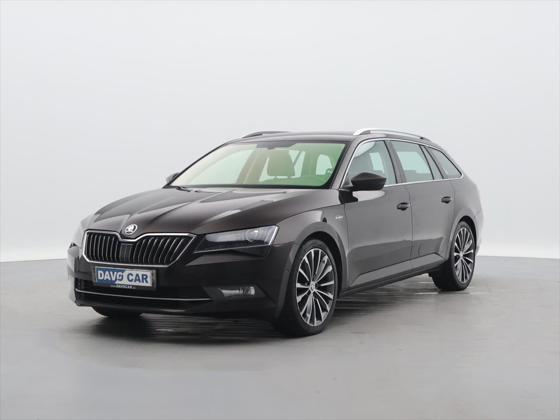 Škoda Superb, 2,0 TDI 110kW DSG CZ L&K 2.Maj - fotka 3