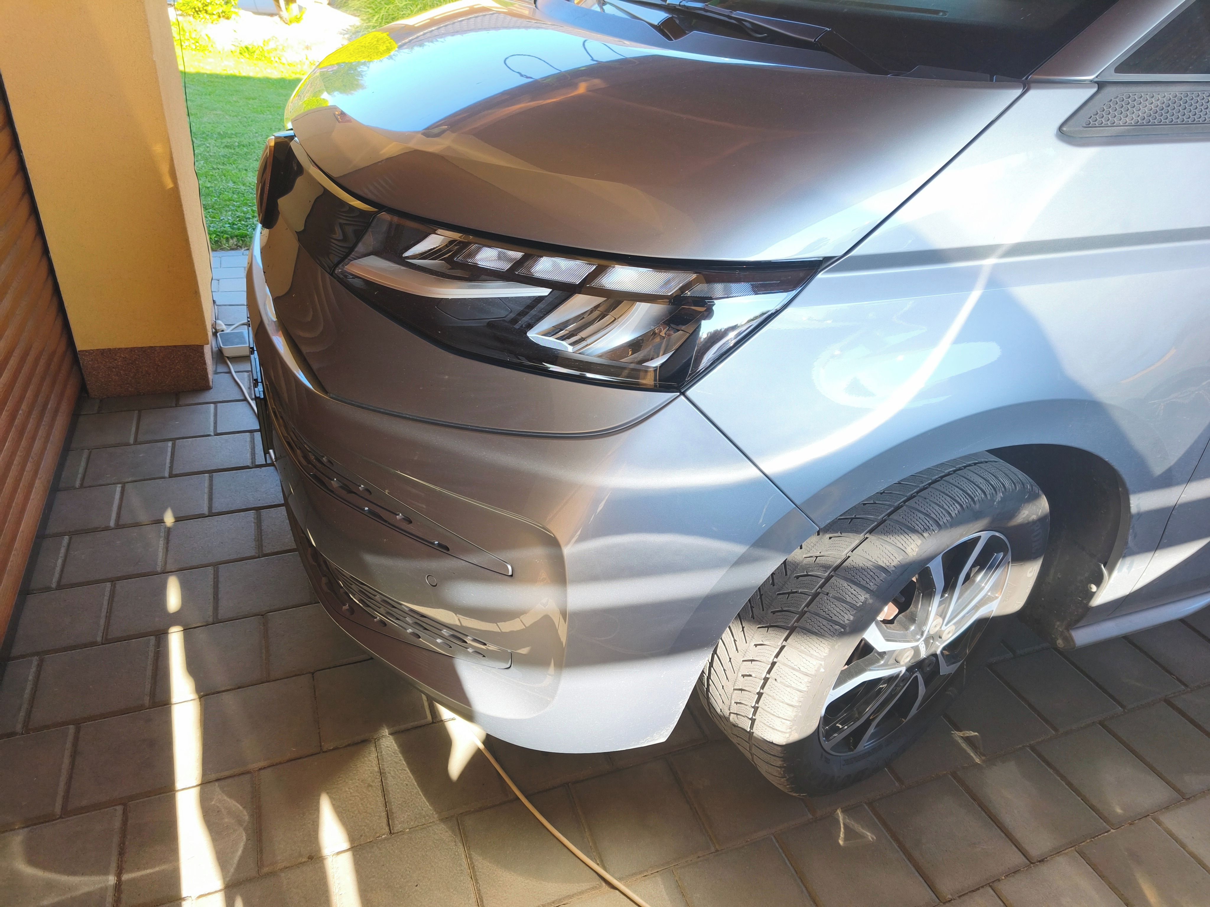Volkswagen Multivan, T7 Life 1,5TSI DSG L1 ČR - fotka 3