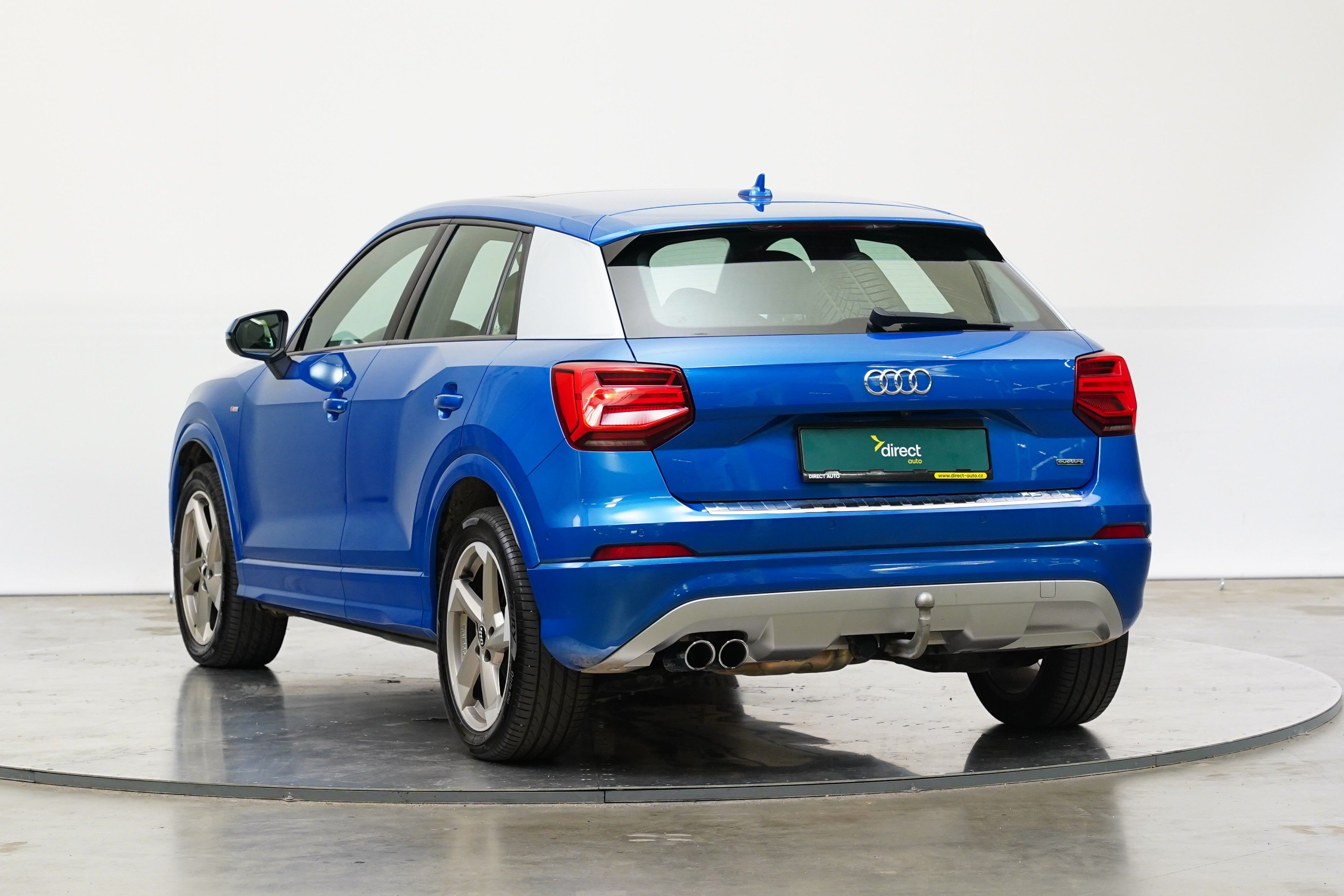 Audi Q2, 2.0 TDI 140 kW quattro Sport - fotka 4