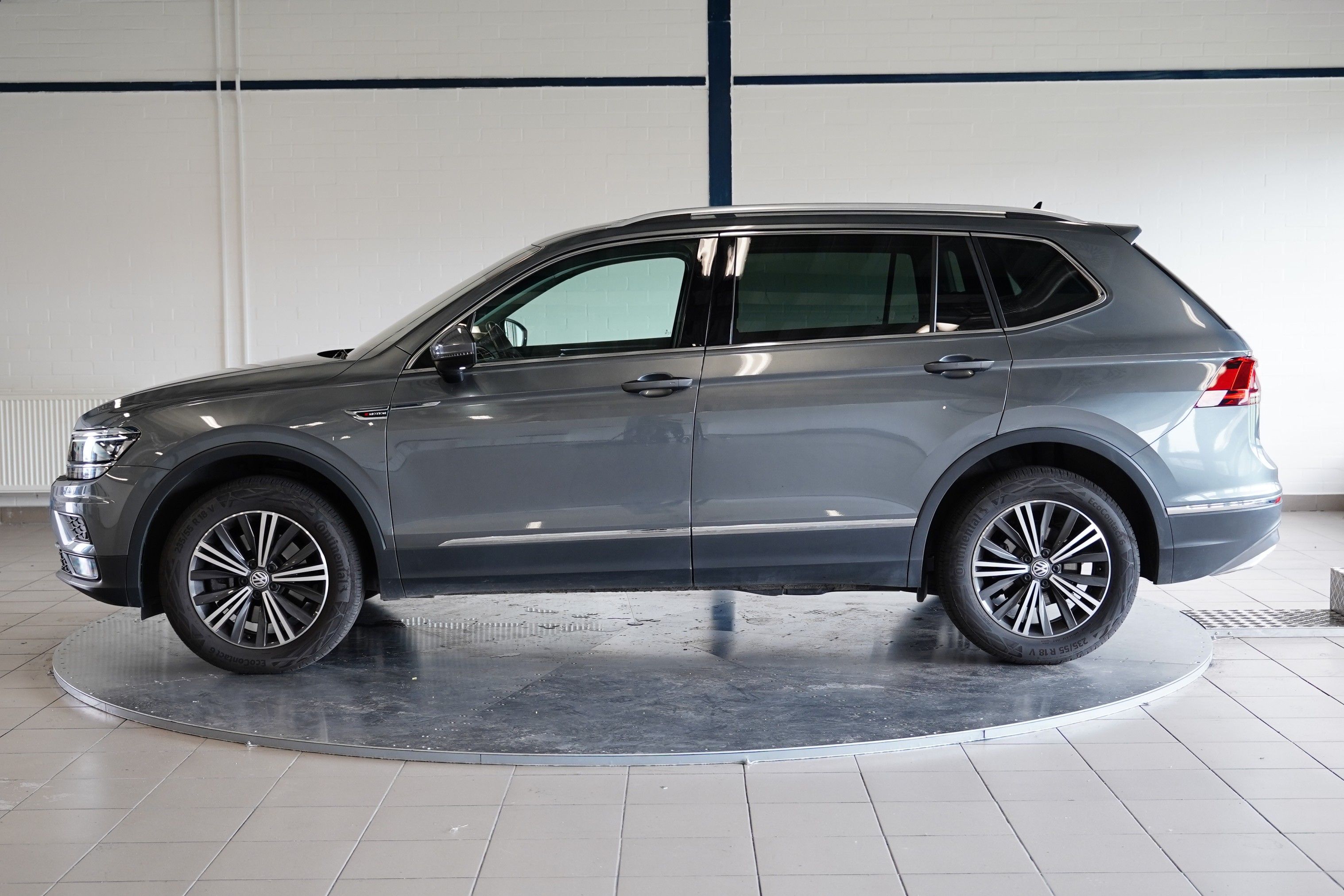 Volkswagen Tiguan Allspace, 2.0 TDI 140kW Highline - fotka 3