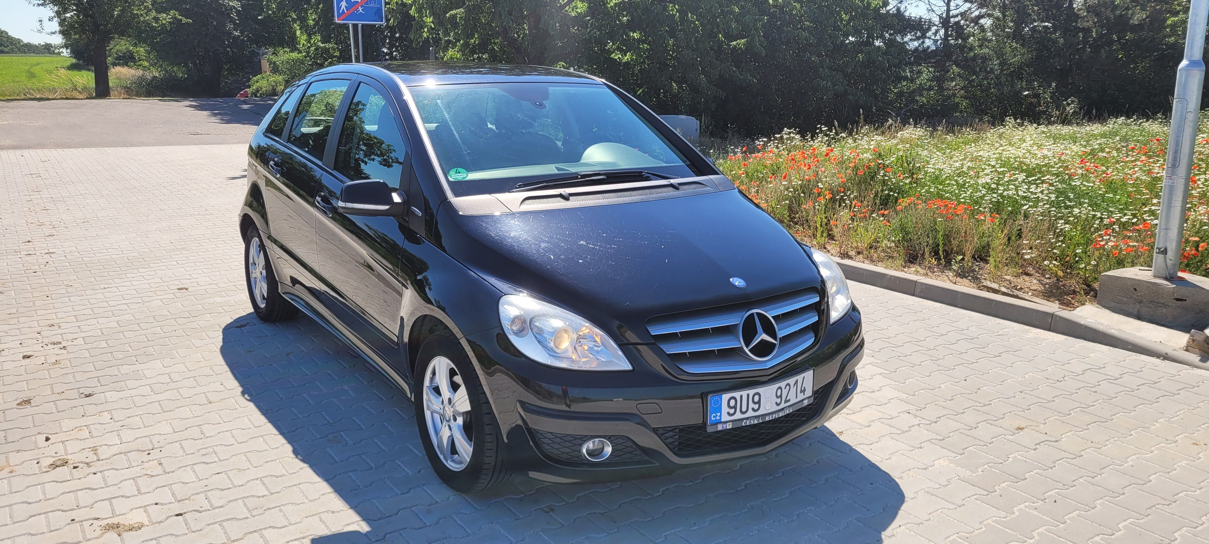 Mercedes-Benz Třídy B, Mercedes B-180 W245 - fotka 6