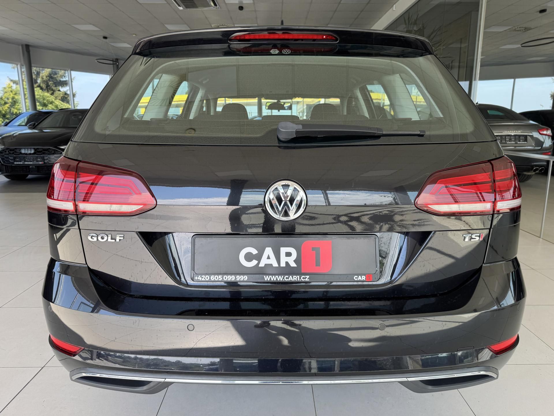 Volkswagen Golf, 1,0TSI DSG*81kW*LED*Masáž - fotka 6
