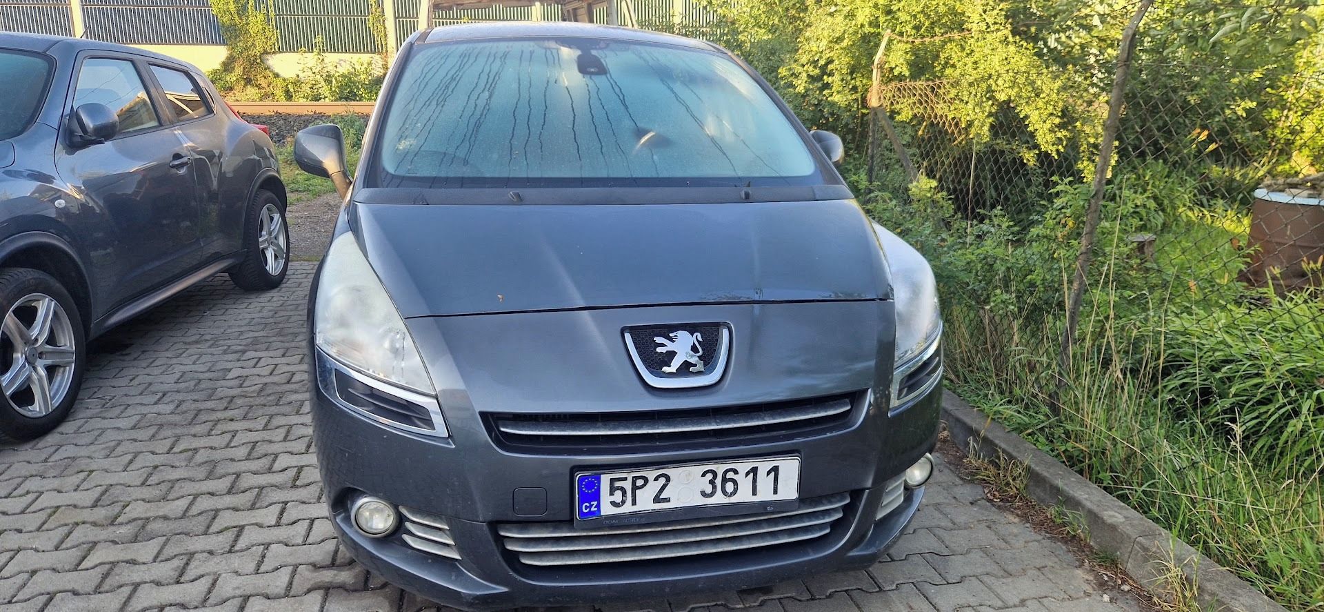 Peugeot 5008, 1.majitel - fotka 5