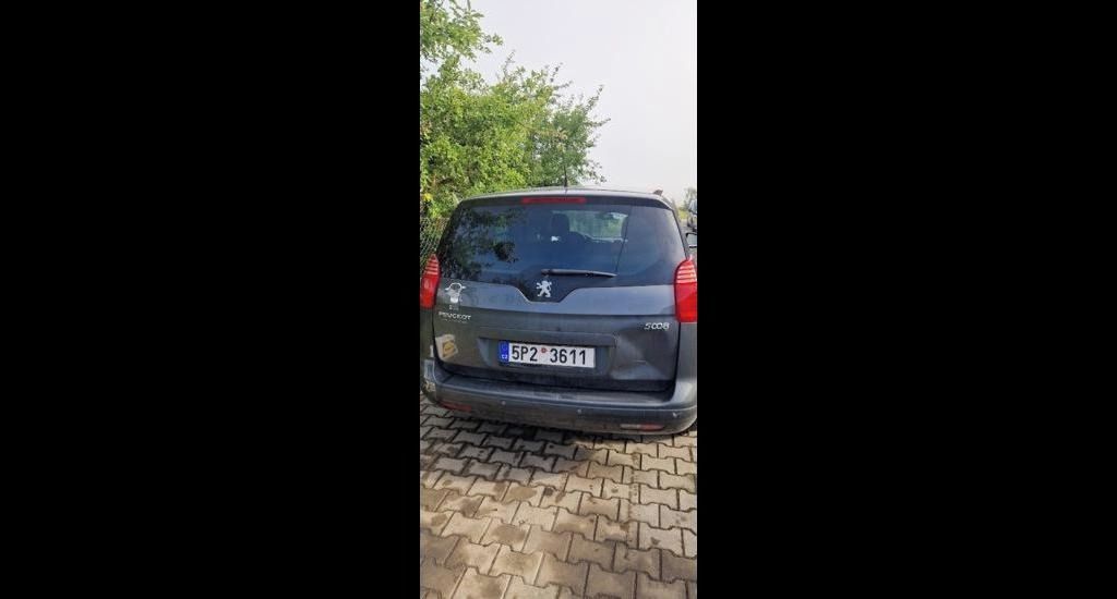Peugeot 5008, 1.majitel - fotka 6