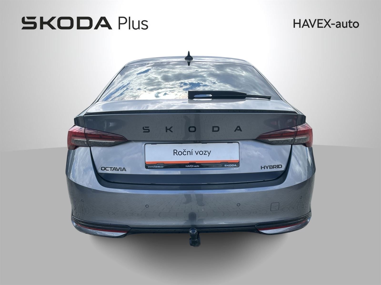 Škoda Octavia, 1,5 TSI DSG Sportline - fotka 6