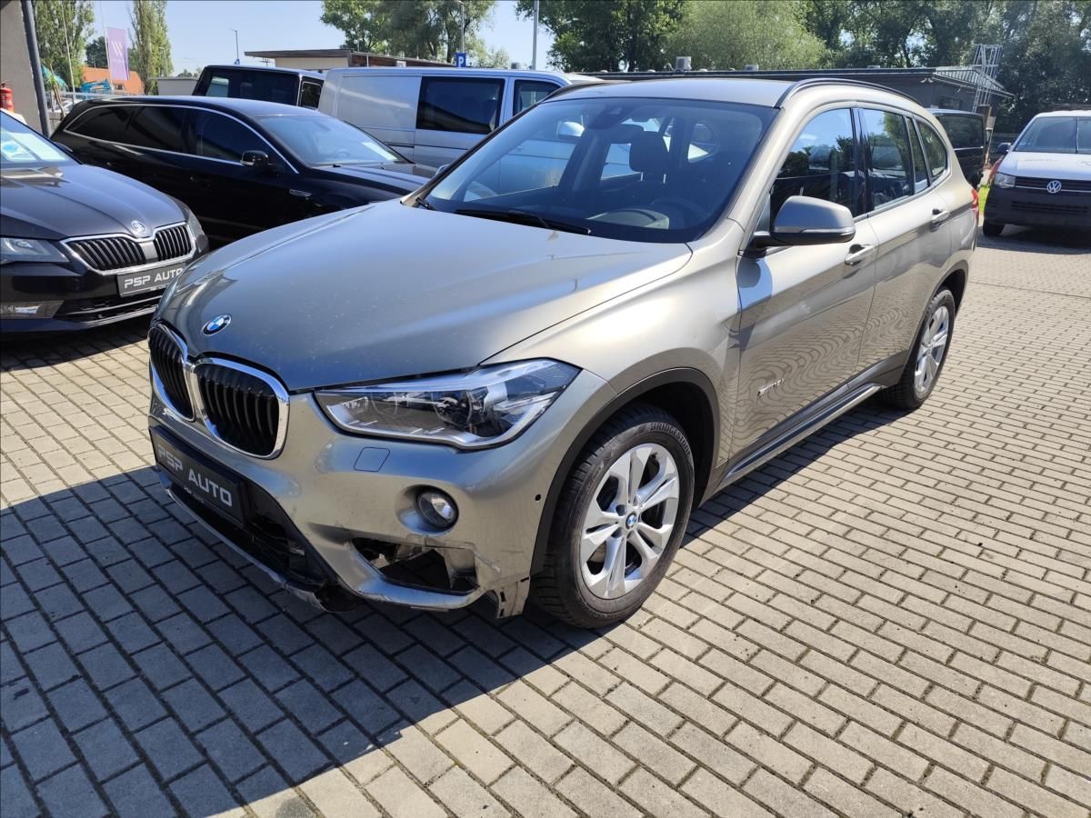 BMW X1, 18i sDRIVE AUT ČR 1.MAJ 103KW - fotka 3