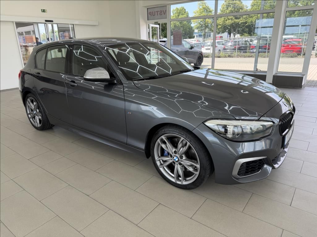BMW Řada 1, 3,0 i, M140i xDrive,Shadow,400 - fotka 3