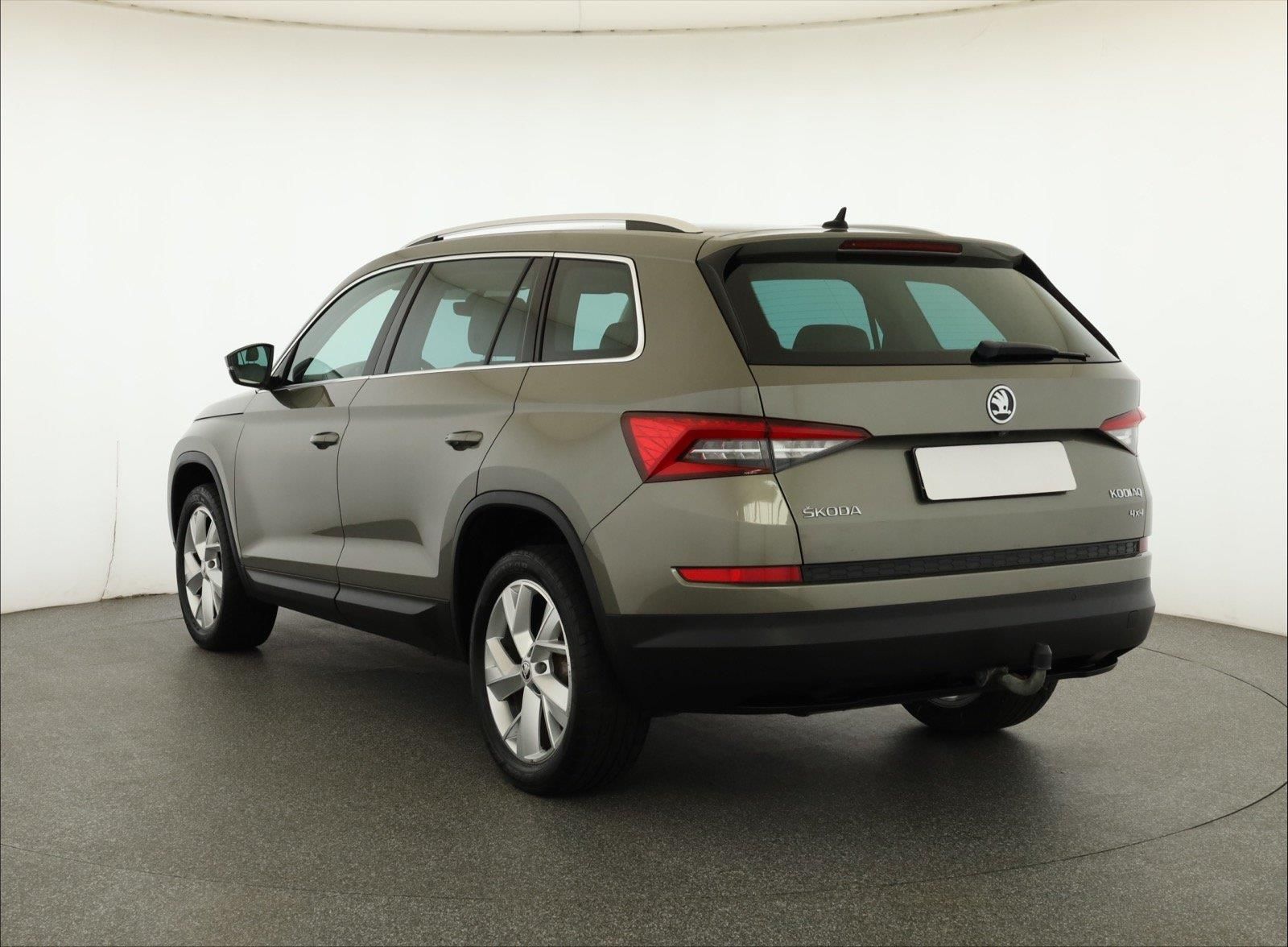 Škoda Kodiaq, 2.0 TDI 4x4, Style, 4X4 - fotka 4