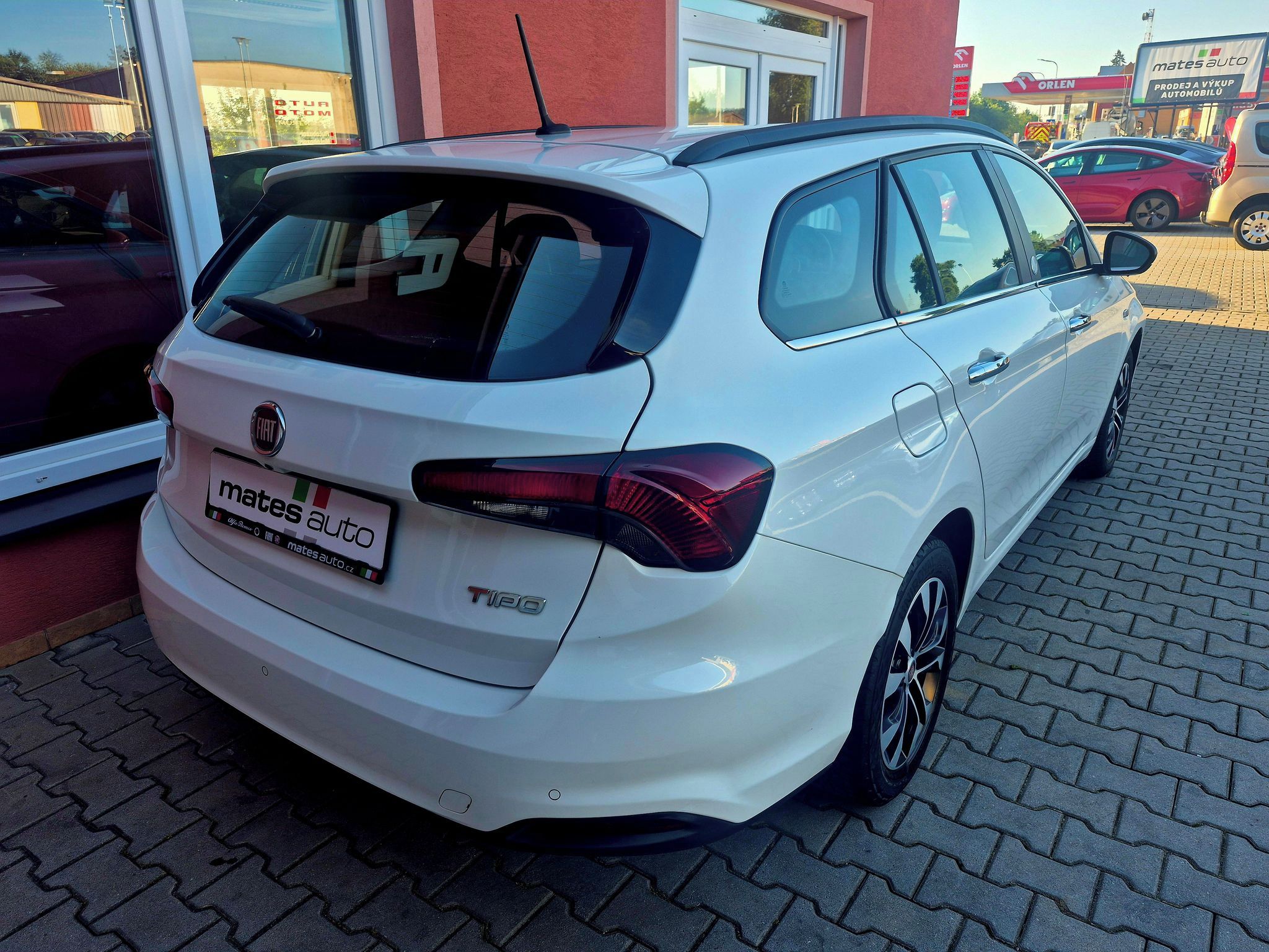 Fiat Tipo, 1.4 Mirror 70kw - fotka 6