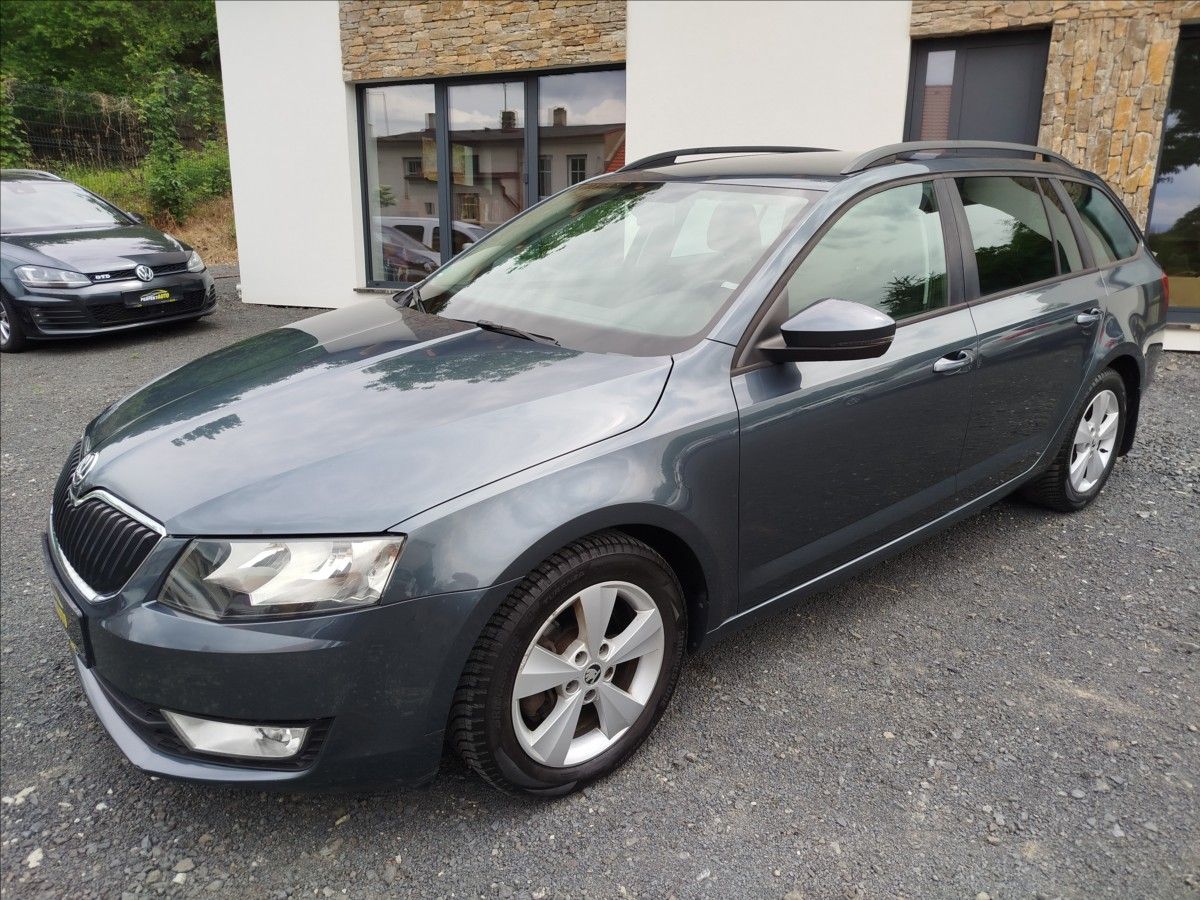 Škoda Octavia, 1,4 TSi 103 kW,Alu,6-RYCHLOSTÍ - fotka 2