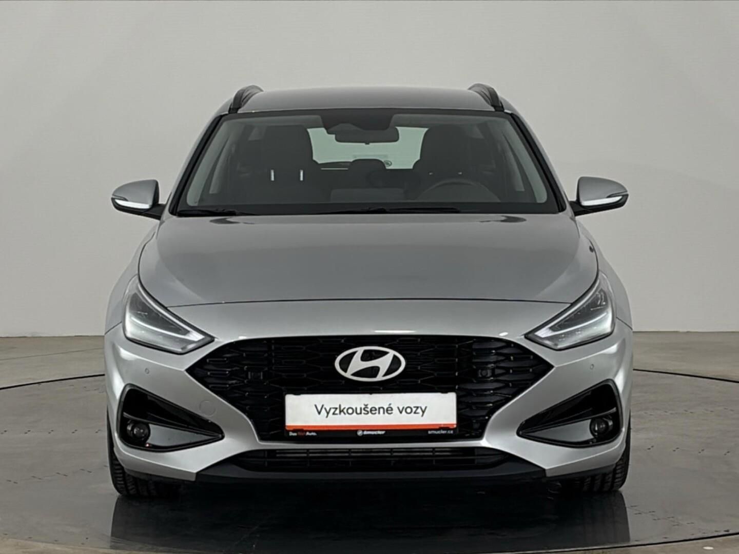 Hyundai i30, 1.5 T-GDI / 103 kW Smart DCT - fotka 4