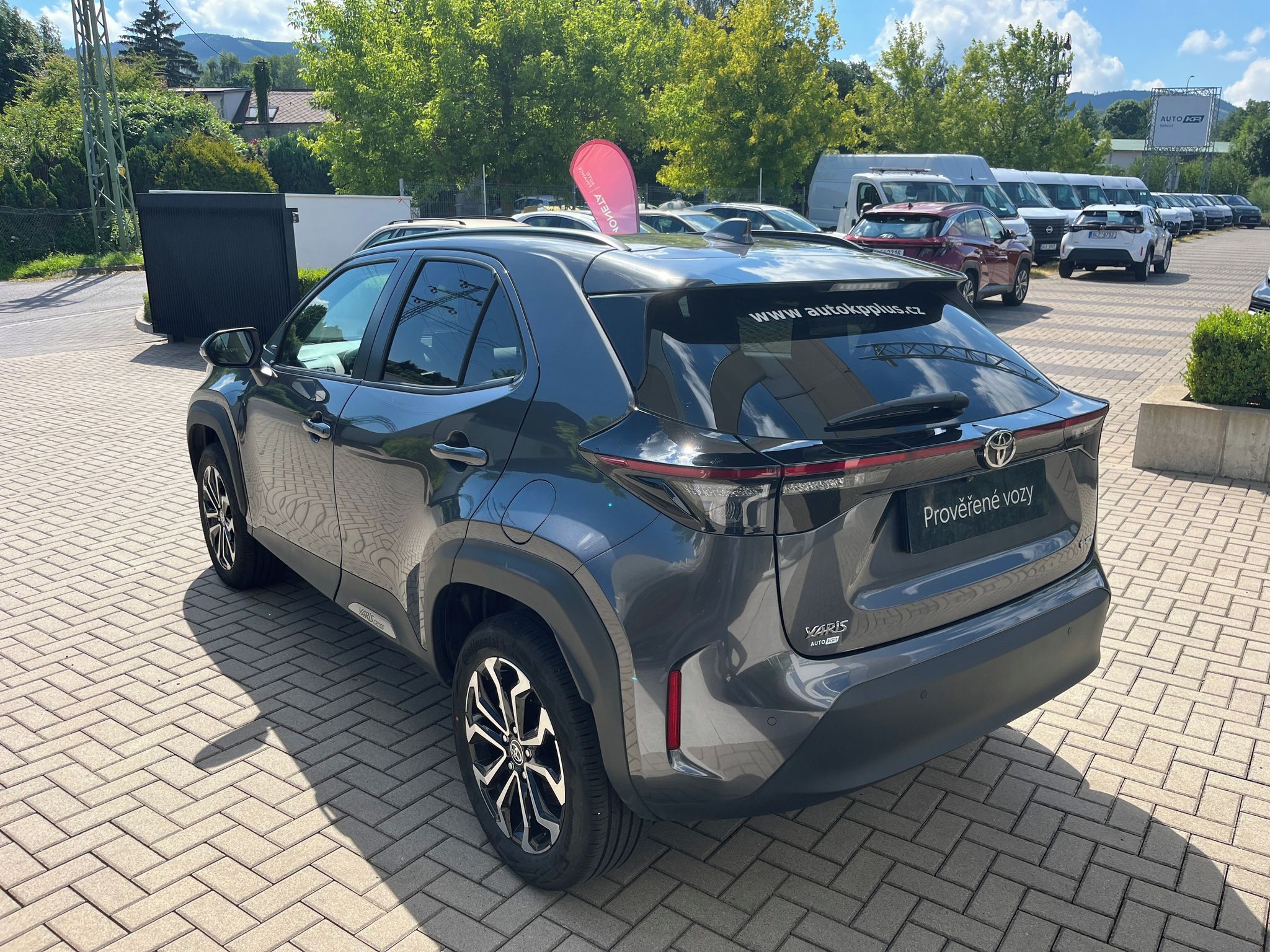 Toyota Yaris Cross, 1.5 Hybrid e-CVT Style - fotka 4