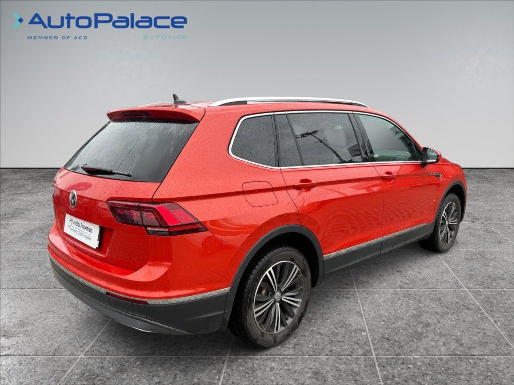 Volkswagen Tiguan Allspace, 2,0 TDI HIGHLINE DSG PANO - fotka 4