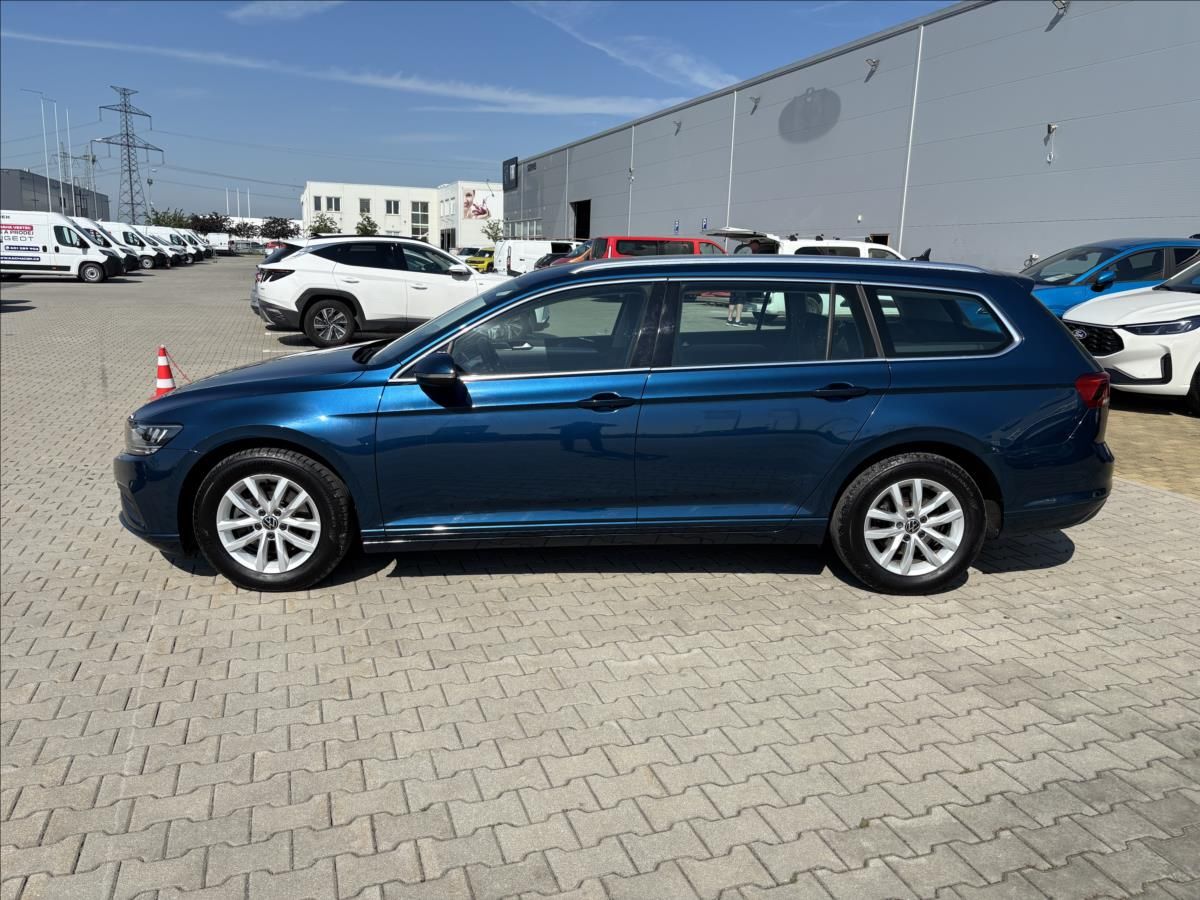 Volkswagen Passat, 1,5 TSI Busines AUT 110kW  DPH - fotka 2