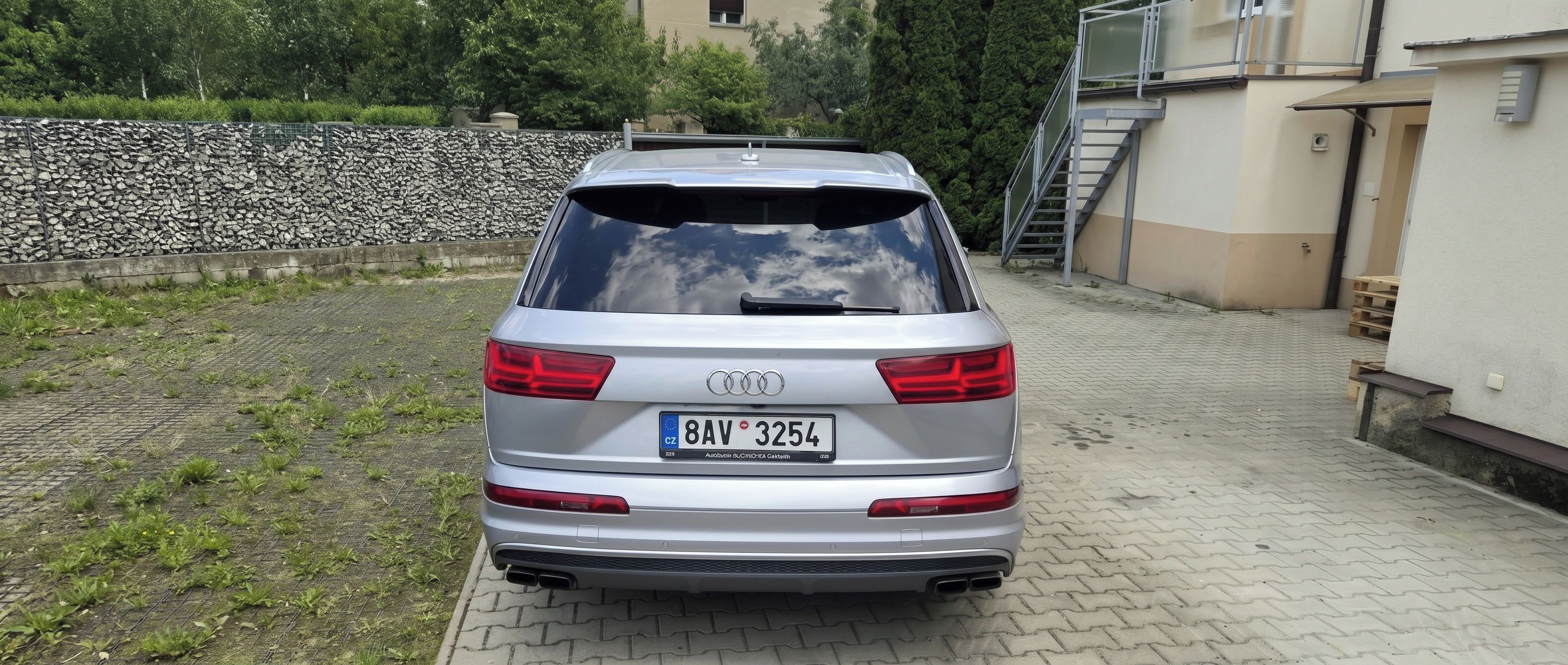Audi SQ7, Audi SQ7 4.0 V8 TDI - fotka 4